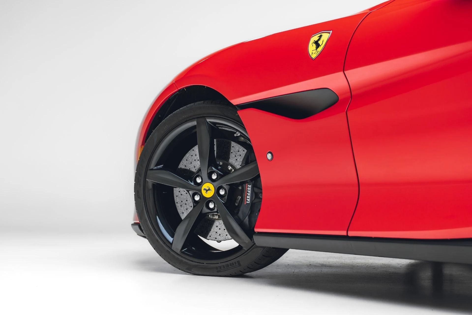 mph014_215637362_Used_2019_Ferrari_Portofino_1781556042_d12f4121ee