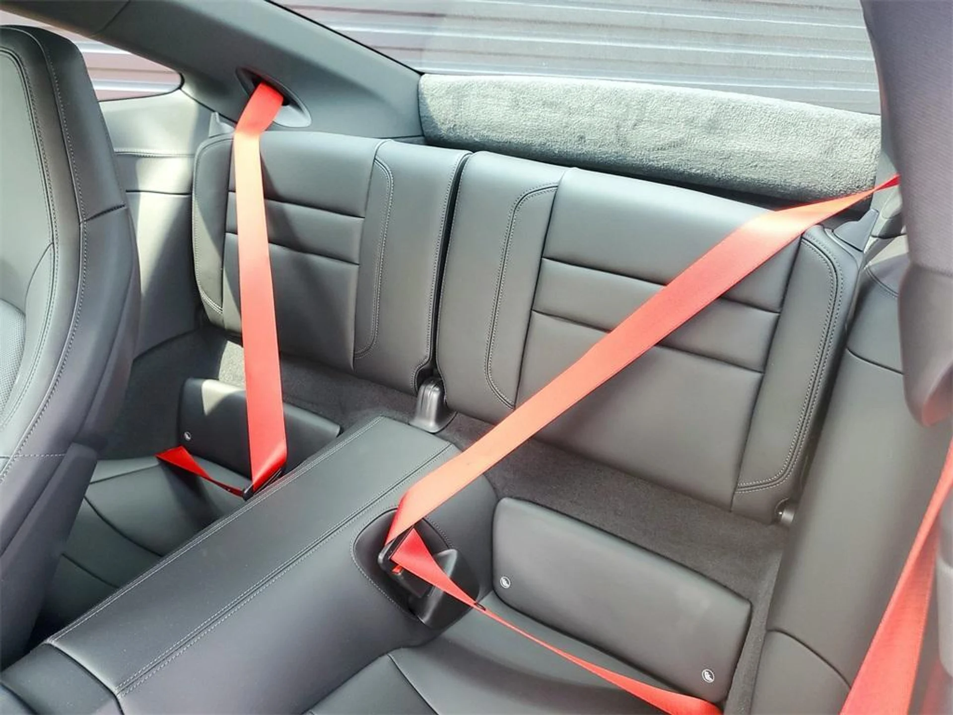 mph014_2159400834_5o_G8nyj0g_Ay_S1a_E6_Y_Yyfsgog_R6_U_9ead4688a5