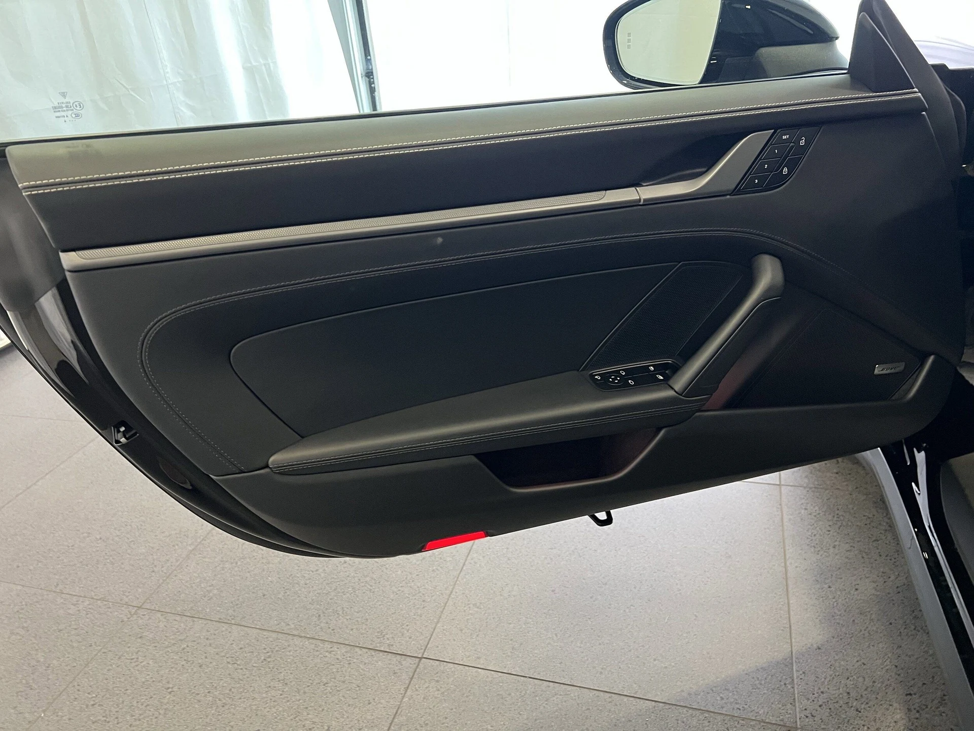 mph014_2164477618_f09568825e3aacbbf72f4c92dd14fe0fx_bfa8489240