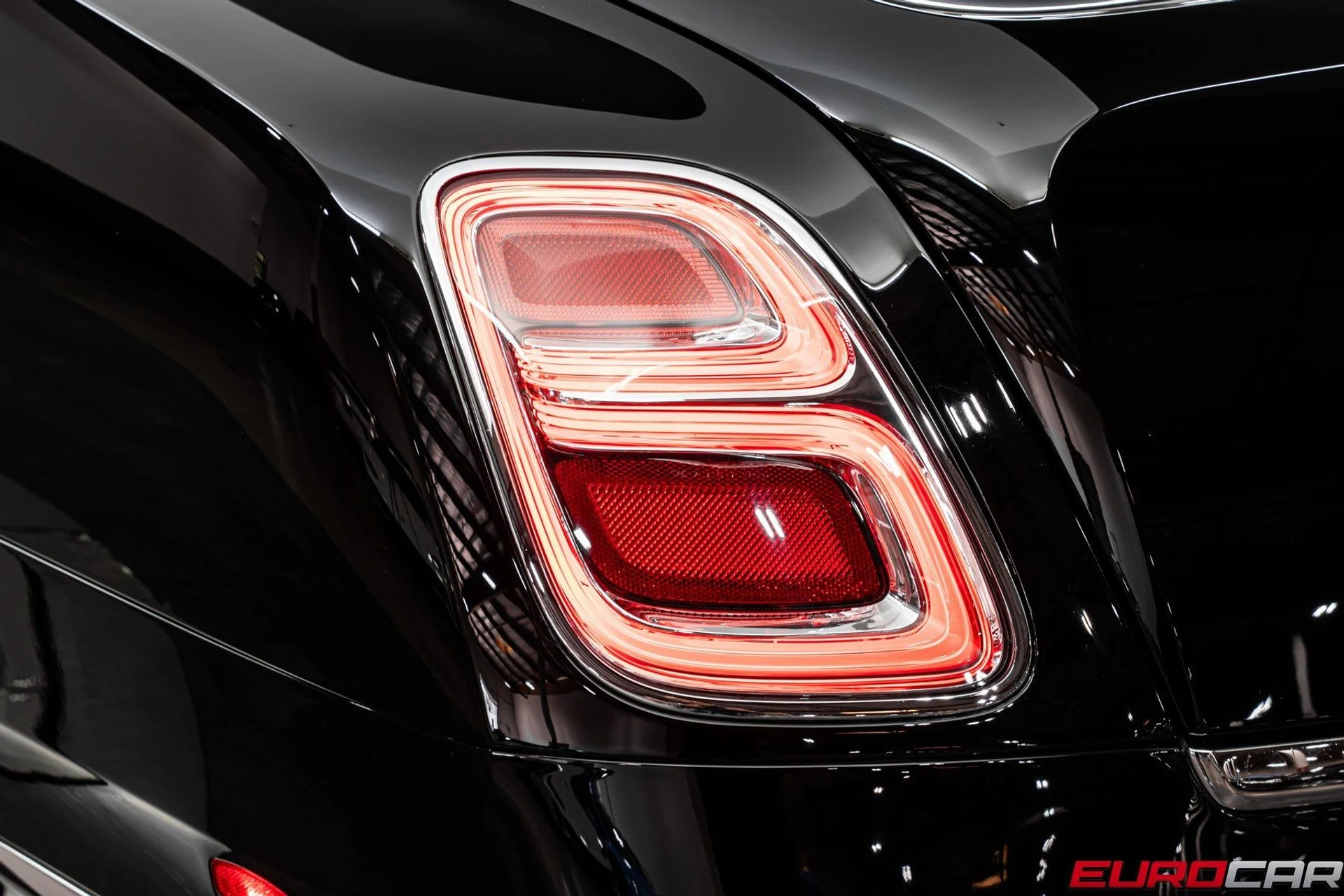 mph014_2168025891_image_15_4fb55dbda8