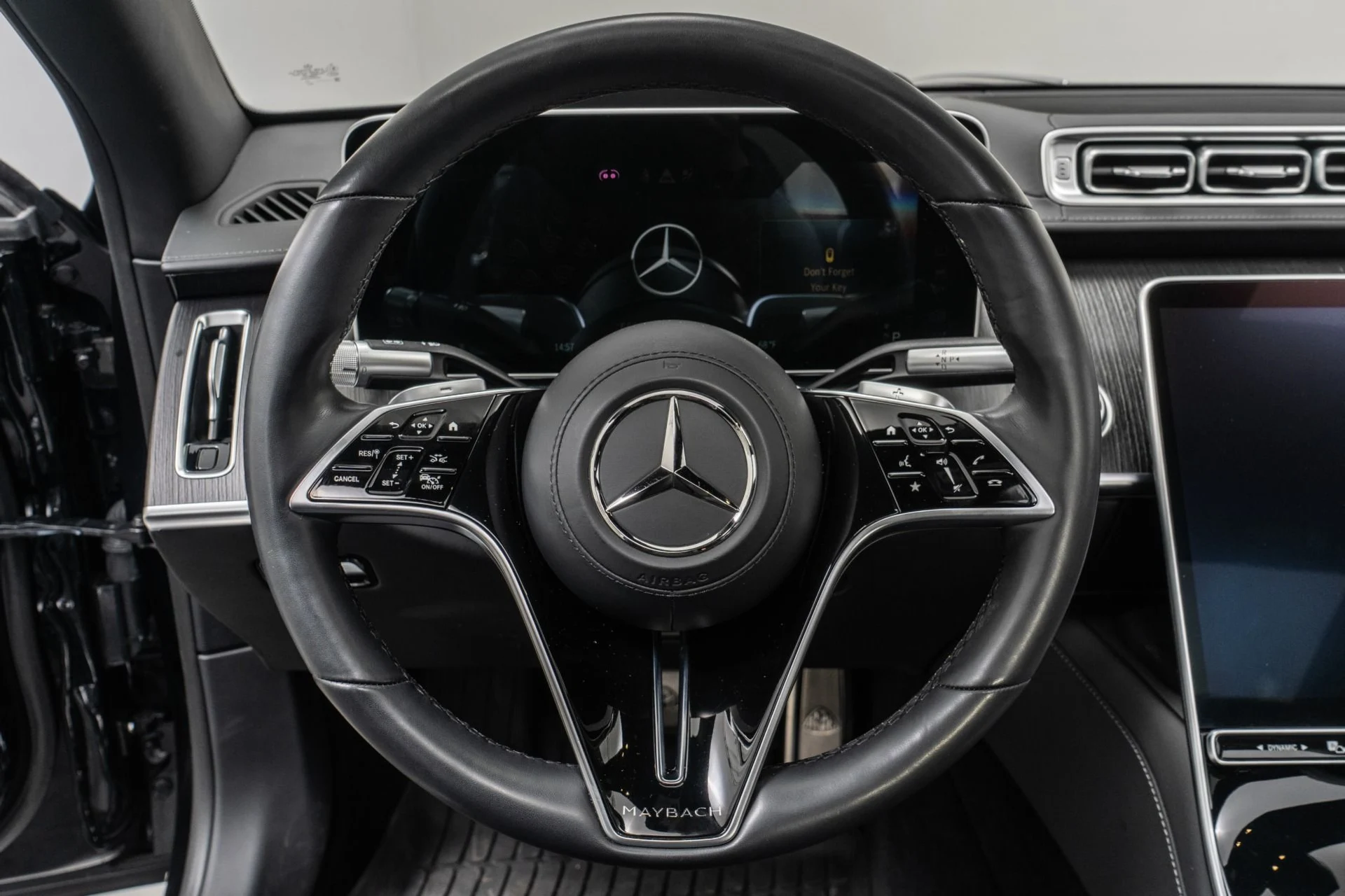 mph014_2171086281_Used_2022_Mercedes_Benz_Mercedes_Maybach_S_680_Executive_Rear_Seat_Package_V12_Power_Immense_Room_1774031494_d769459a99