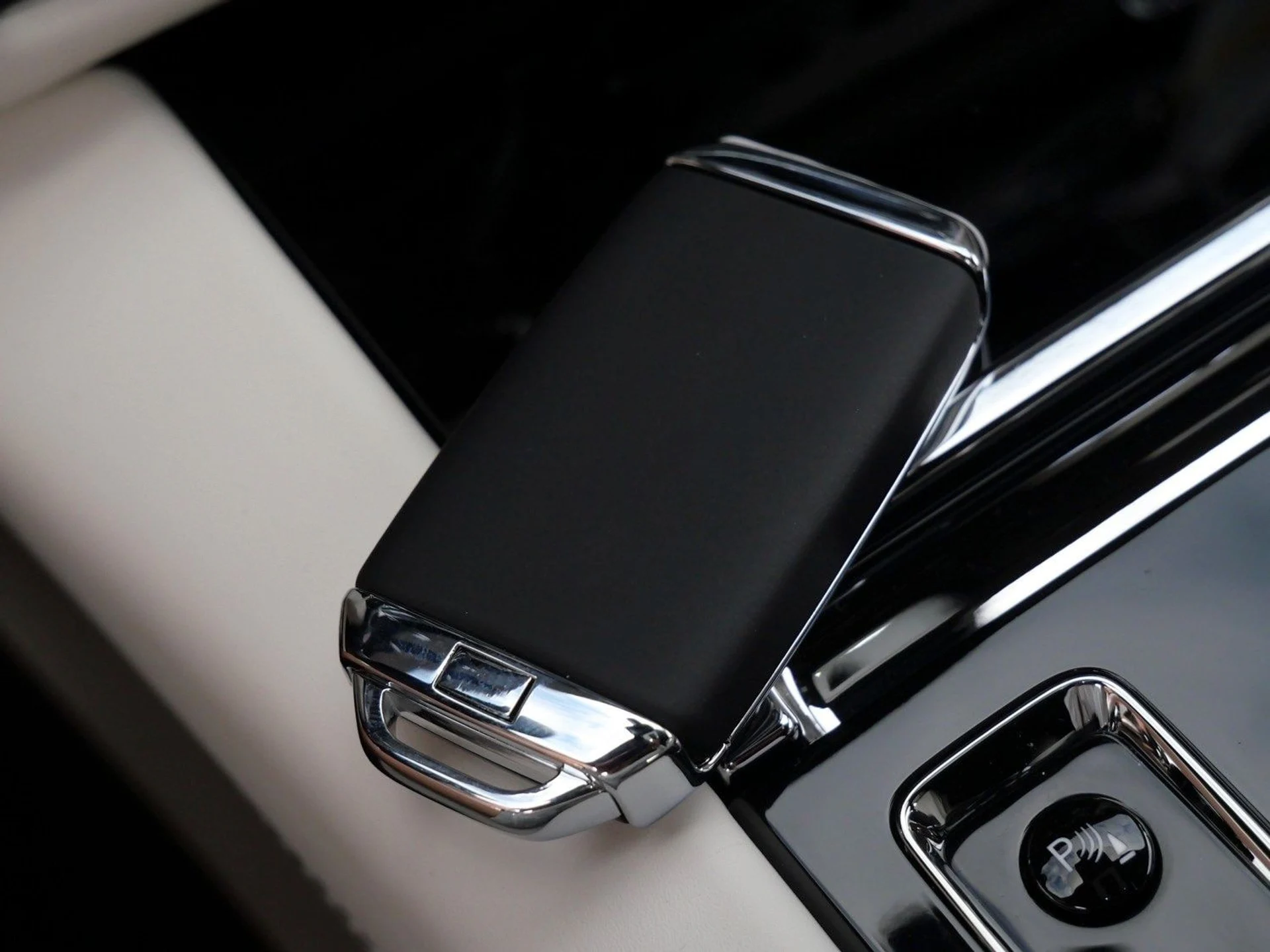 mph014_217605551_43cc6dbb5a2fd9be6d7f5e8cbbab1265x_022b3246c3