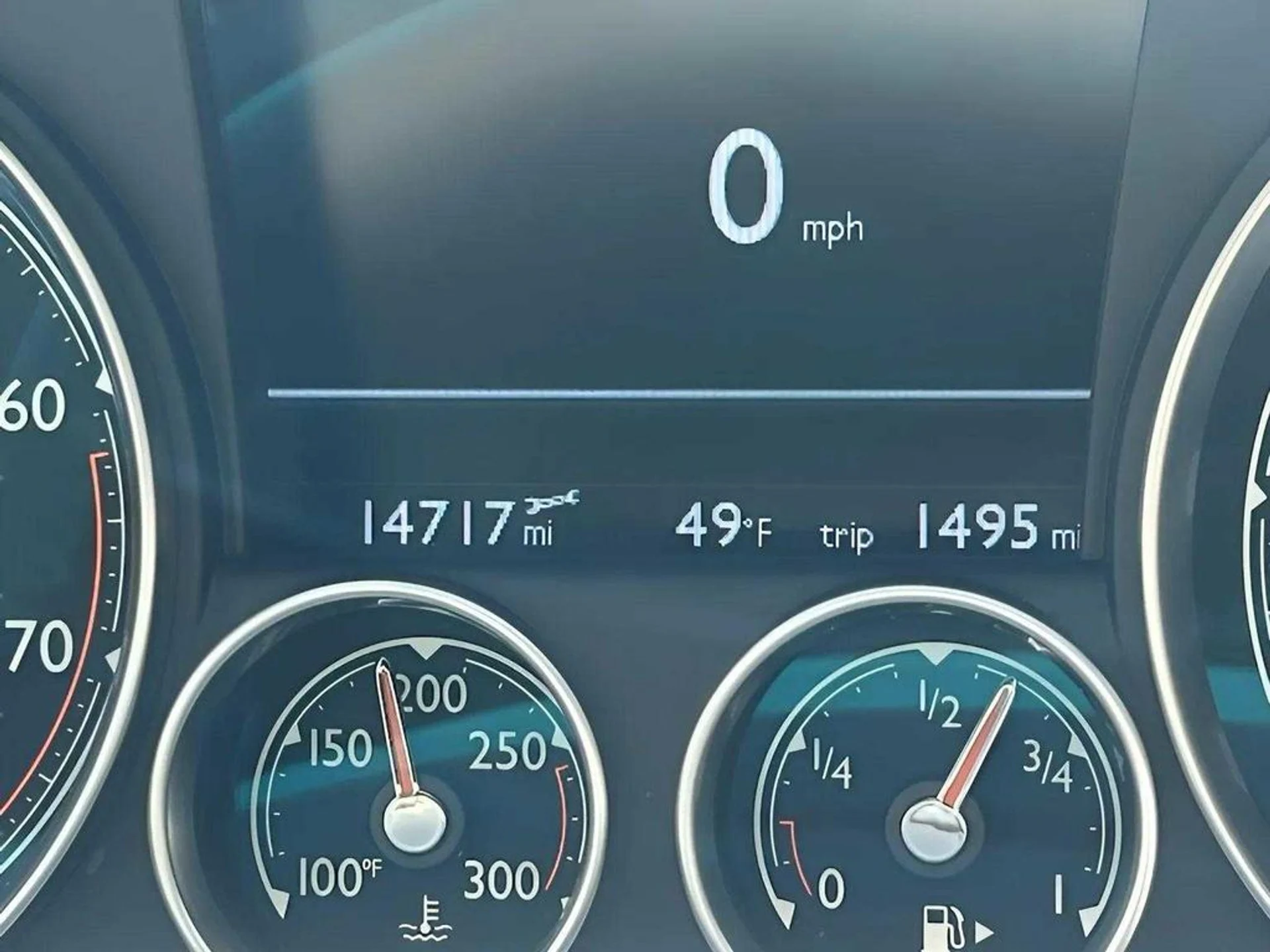 mph014_217946705_3335d2857f6bf6ae18edccf0862f5403x_d62a07ee8e