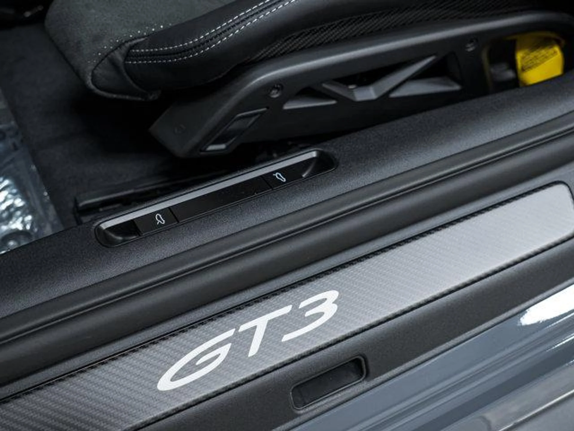 mph014_2188065571_Tn_AKN_Tj_Hbhd_Om_IZ_r_Il_UW_20u_C_Io_eee9c19d67