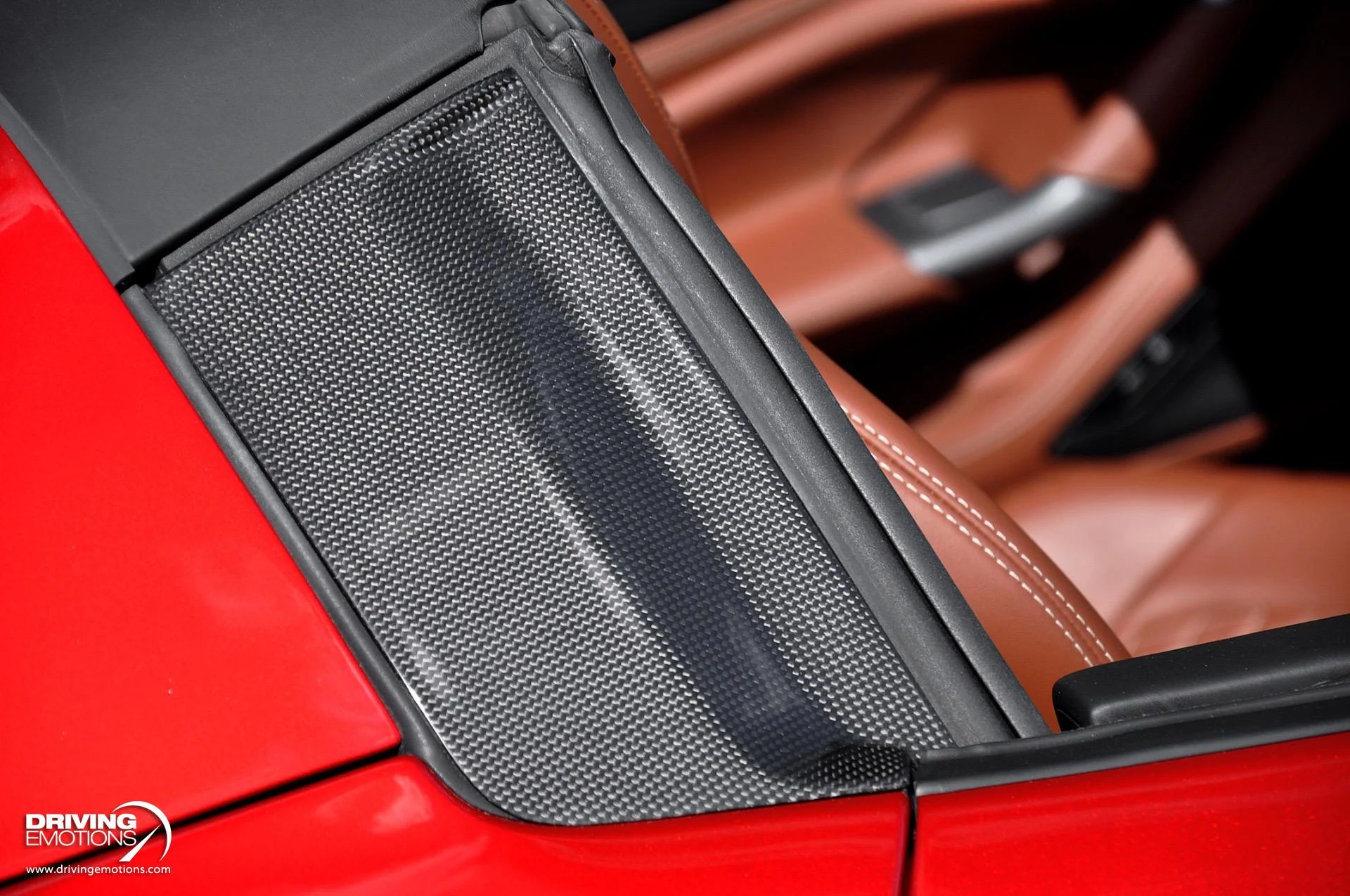 mph014_2196844150_896_p15_l_572f685c33