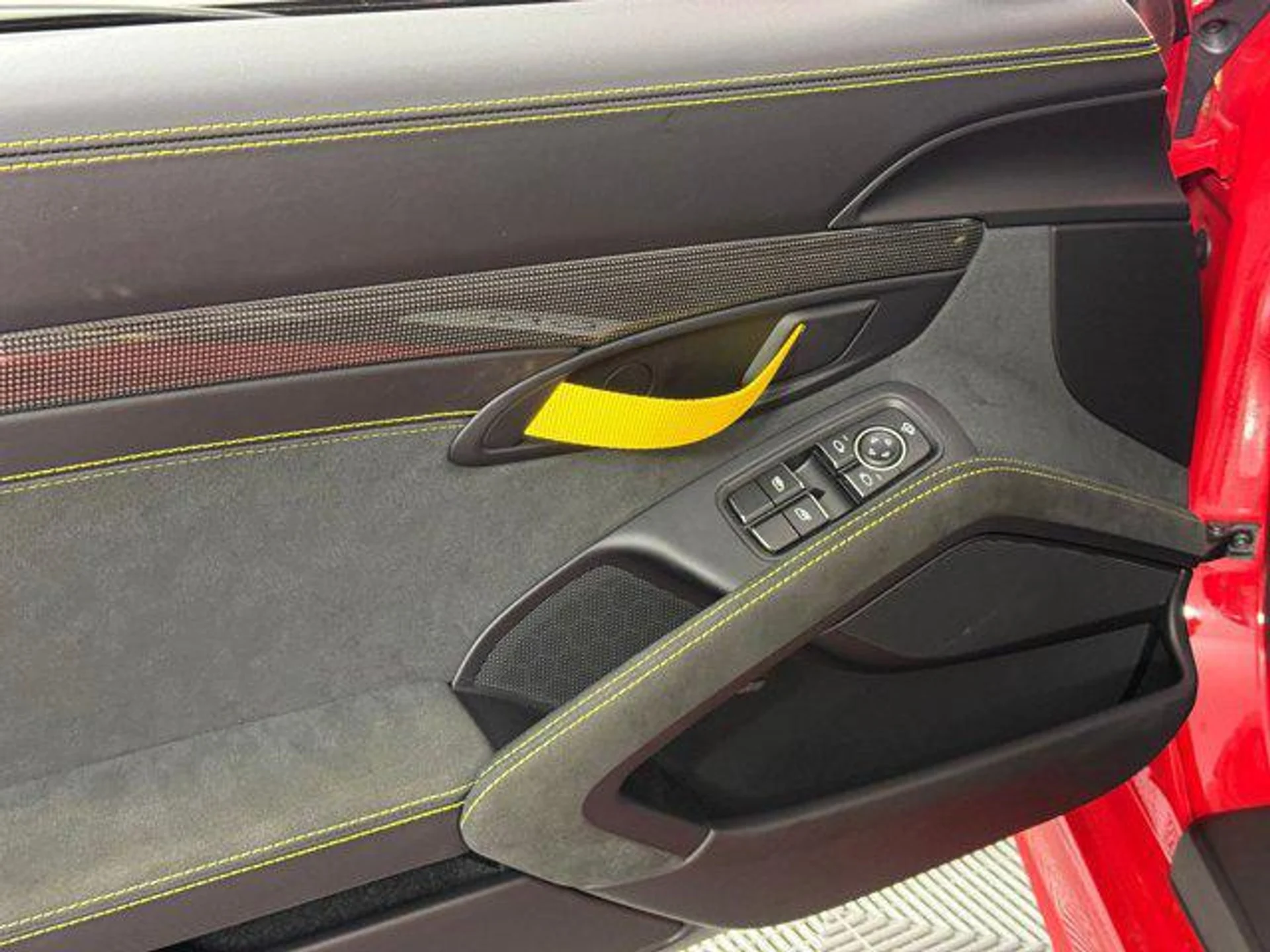 mph014_2200215669_nr_A_Vrw8k4w_X3l_Gcy_Qgj_3q_Tt_V_Uw_9011280365