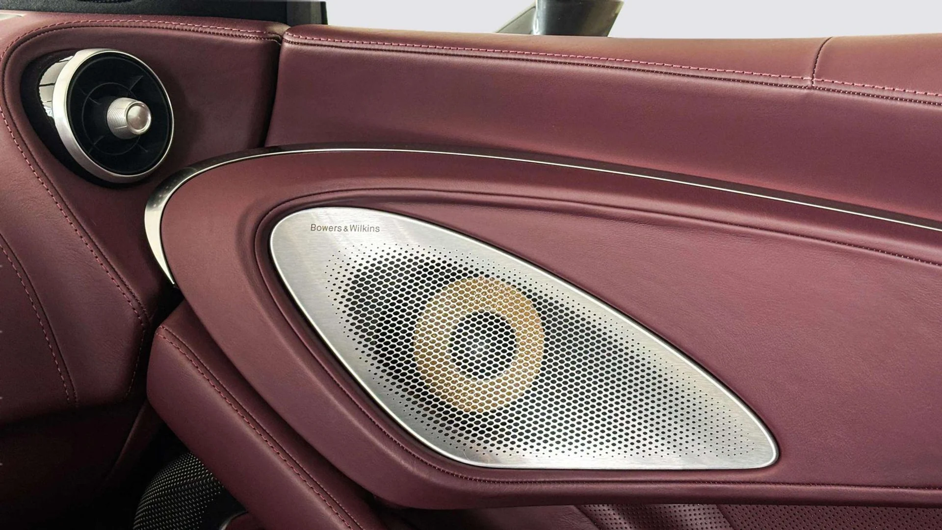 mph014_2200761390_a9a3eb34_1511_4278_b282_3438132d2fc4_216cd3d66b