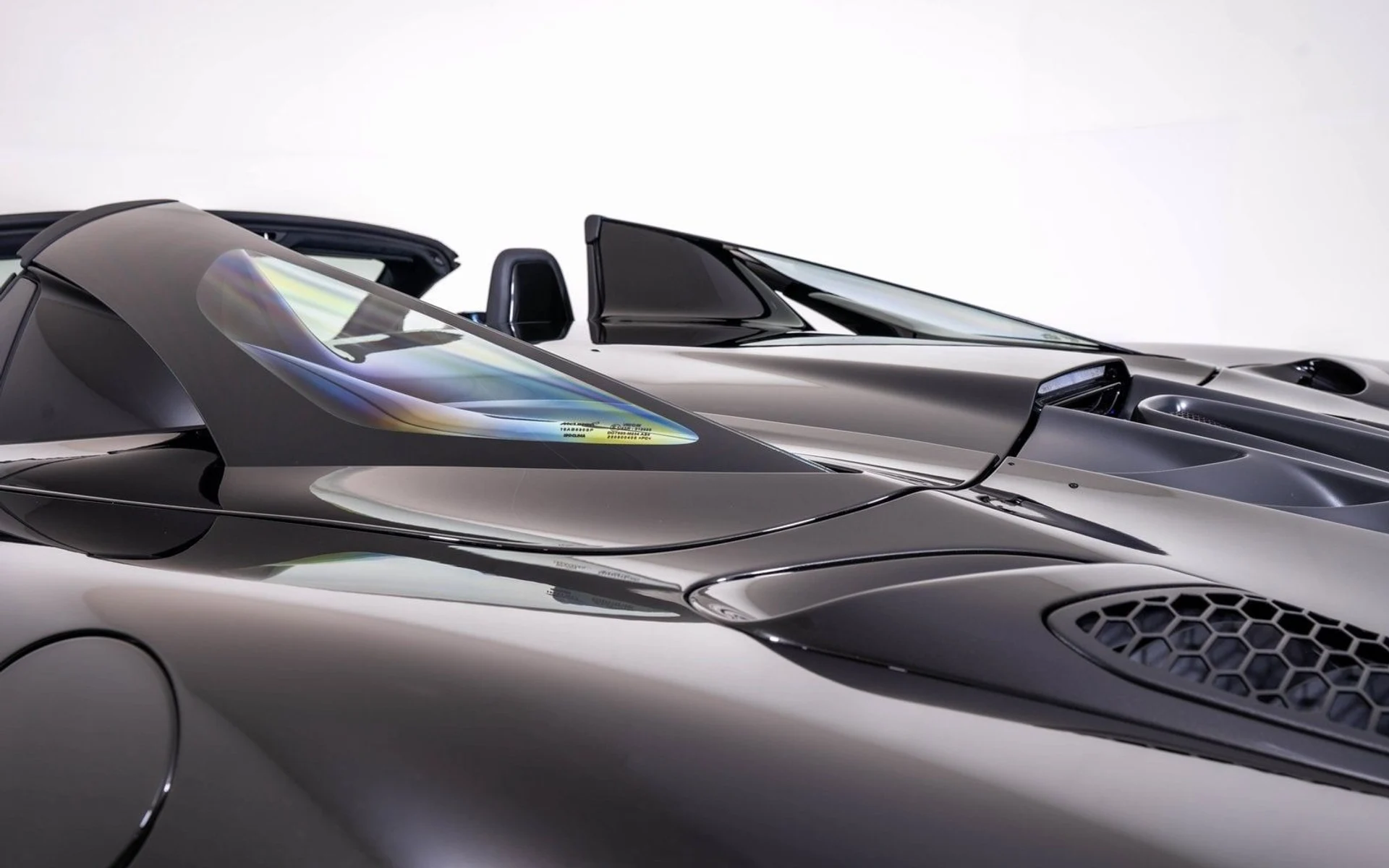 mph014_220198463_ca43e54dc69bc2dba77e83661365e2e0x_723b4b7fa7