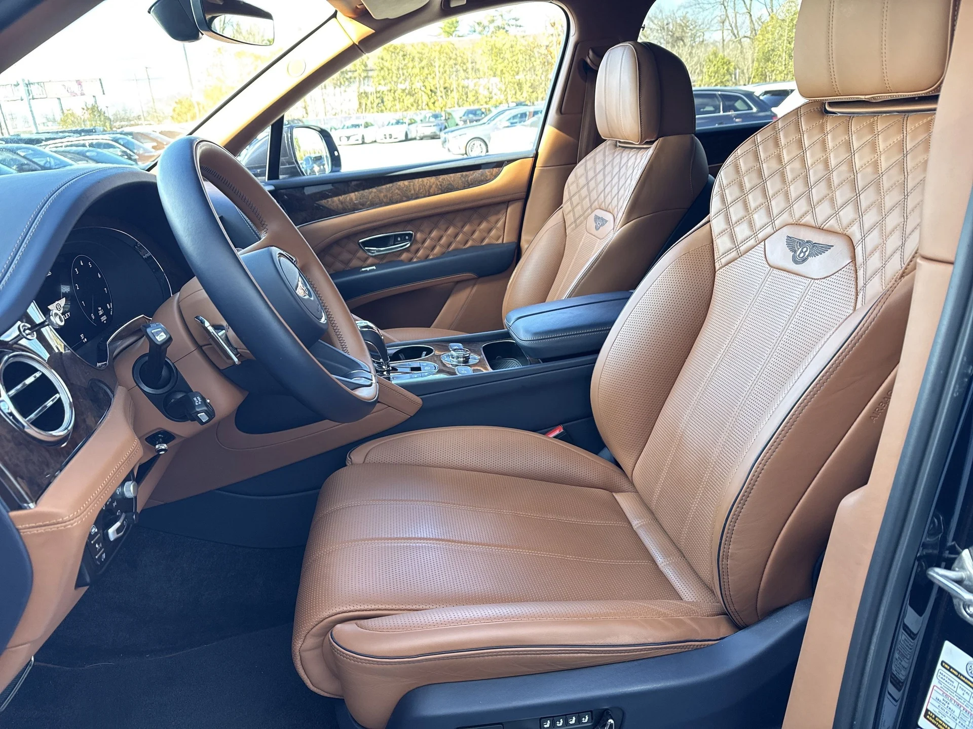 mph014_221034787_c7205742b05e9baf462e8f9e17e16b54x_c33c1e4735