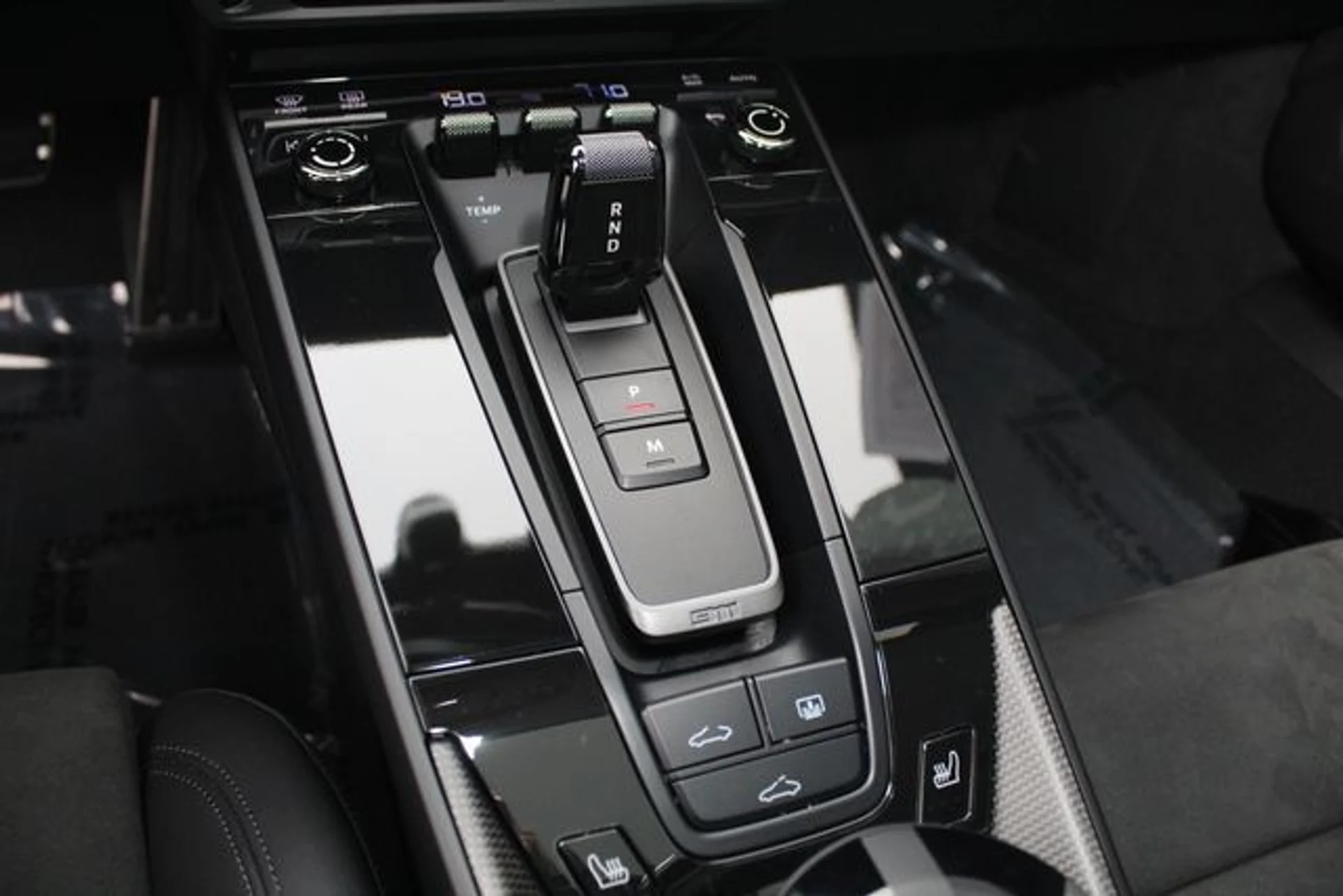 mph014_2215195342_5876b03a94786a478f6ee3182ad8a30ax_fb833e73ef