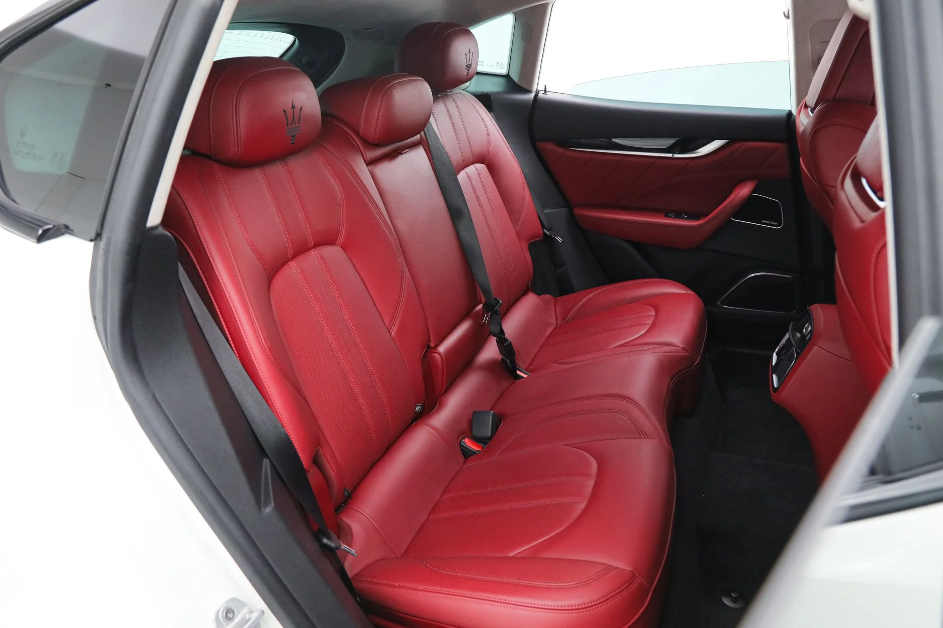 mph014_2217281262_398a2e8f528957917bb8a13988f2365a_ddcd44cf07