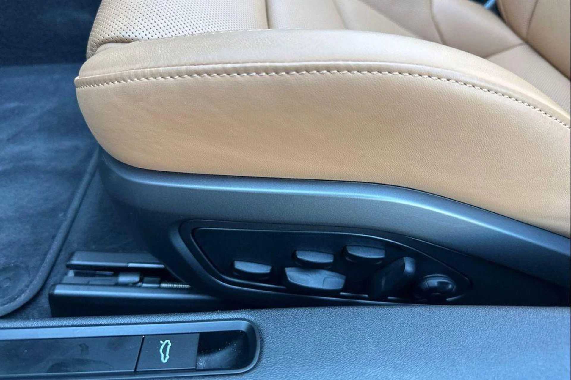 mph014_2219690811_hffl_A2te_m_Doeee_FG_Qjx4_S5_ZD_8_13f9736529