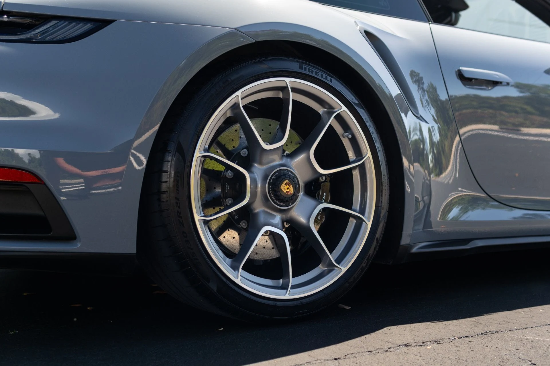 mph014_222664486_Used_2023_Porsche_911_Turbo_1773082013_5ebfefc4b9