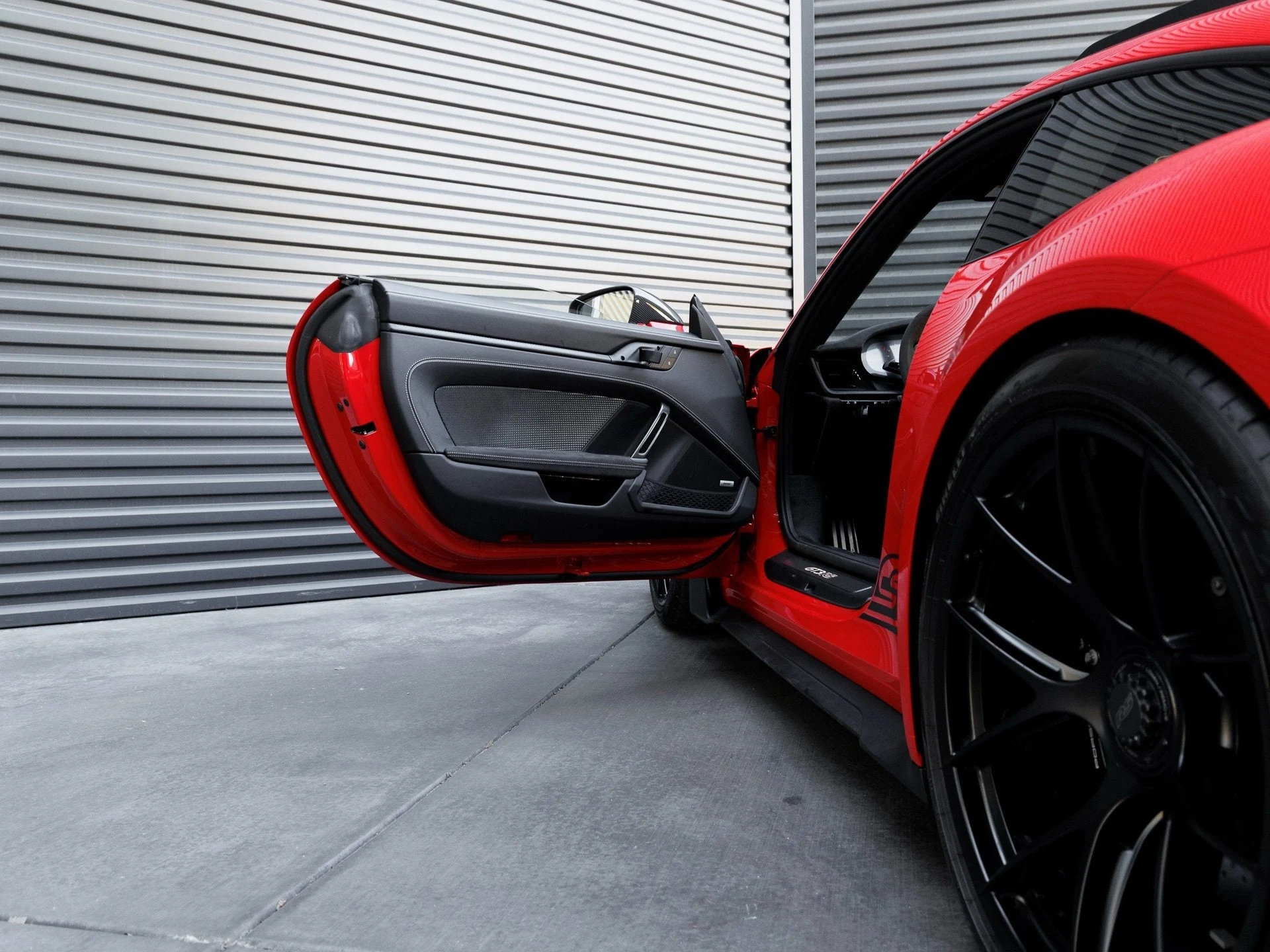 mph014_2230481278_15_5a31db7b39