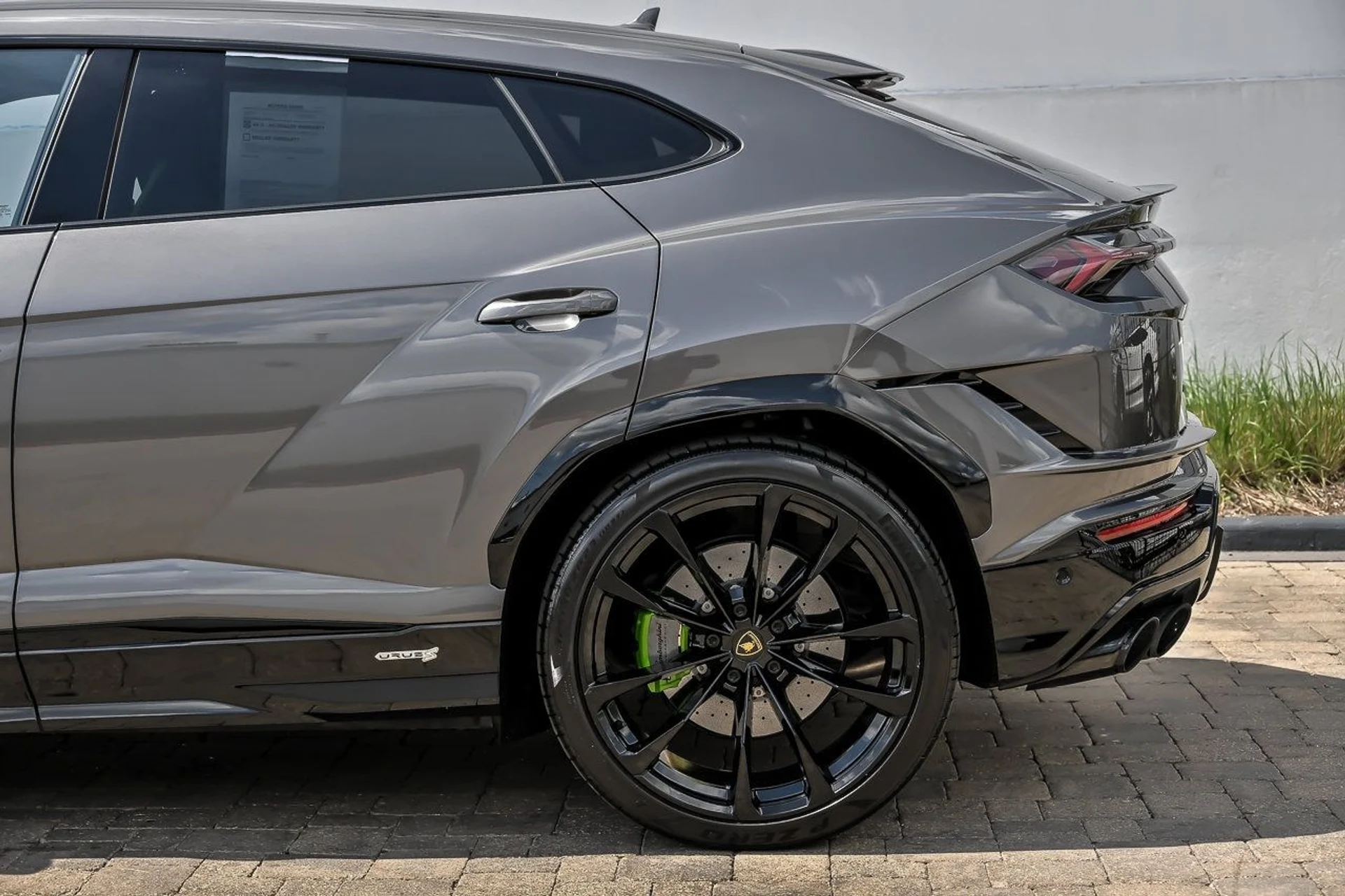 mph014_2238259728_bee6655270a5634274a40258d139f3f2x_d574465eaa