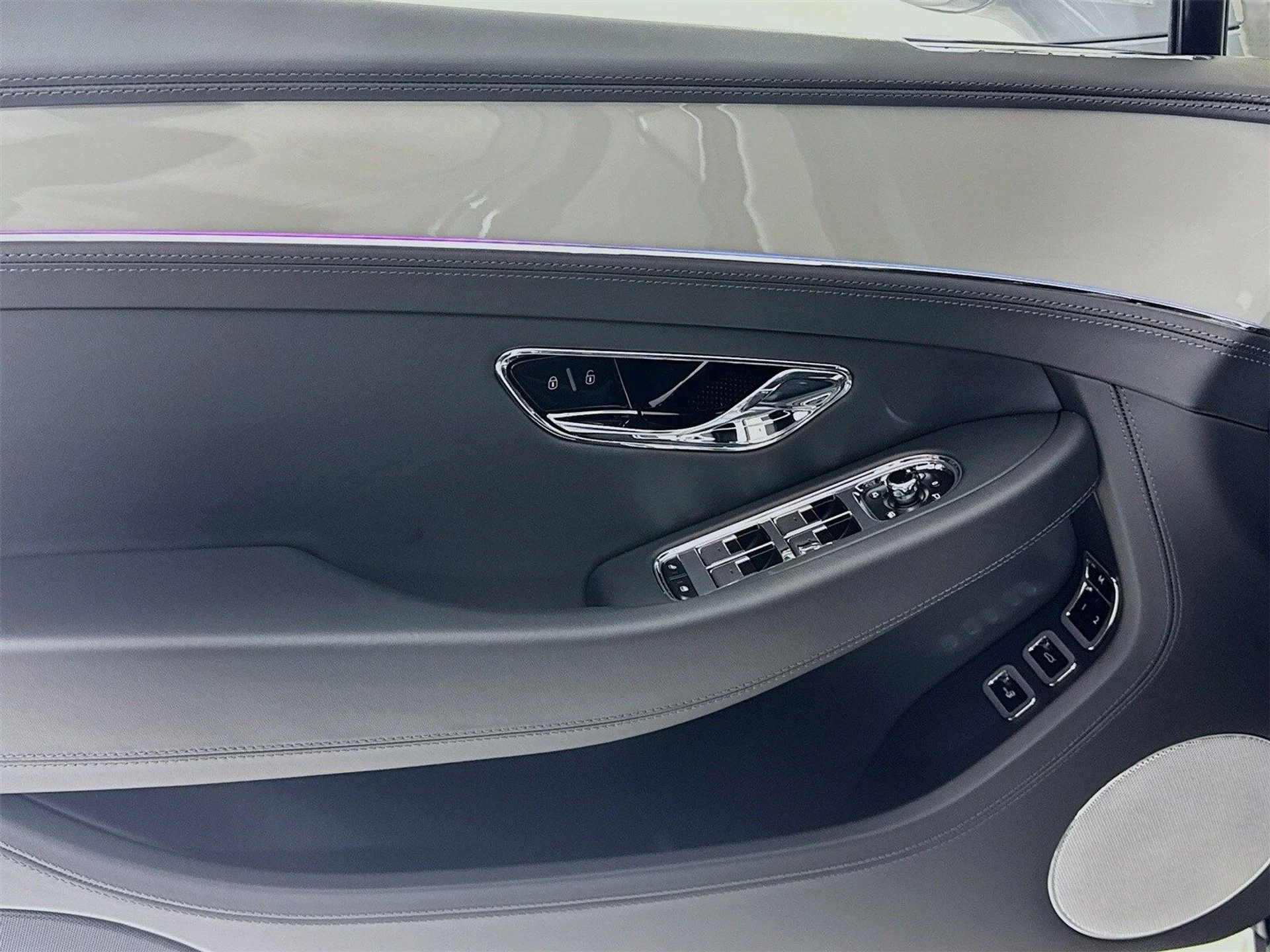 mph014_223838539_e642d46fb31db5a12ef765cd5d144c5ex_a30dfb3369