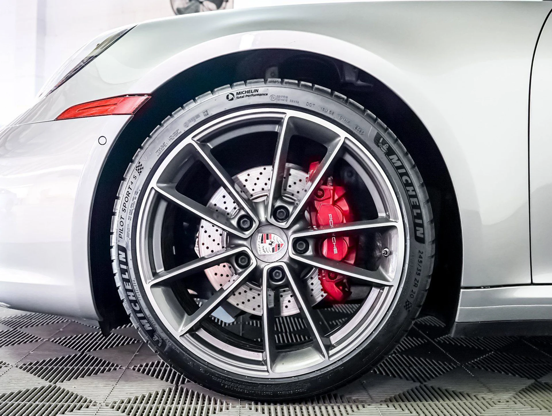 mph014_2240932508_696929e3323377fcf667cf824c5a4fa1_0bf720e938