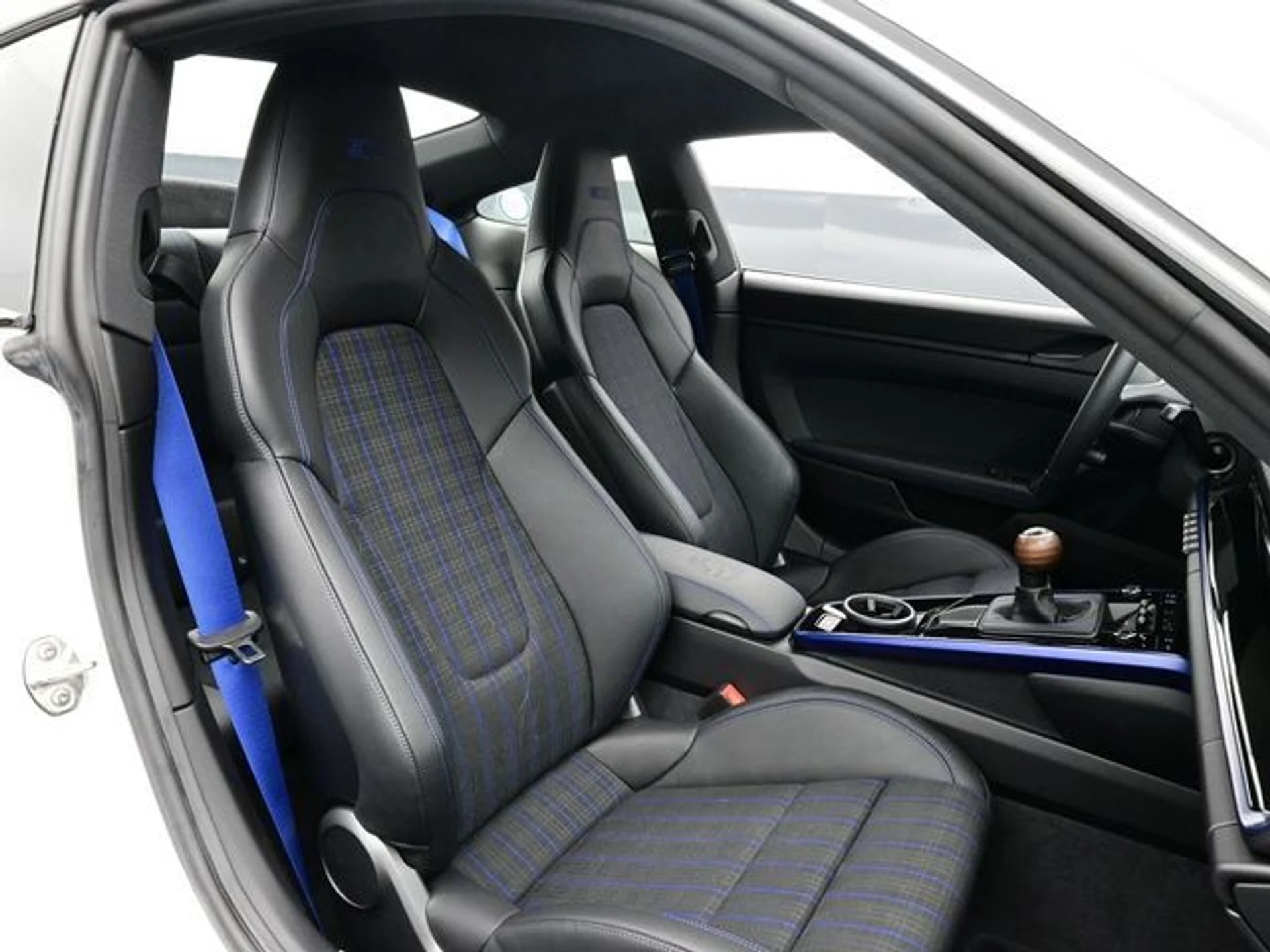 mph014_2241917585_b88588e3bf9c41ab4a0e04eb904af771x_c105b159c9