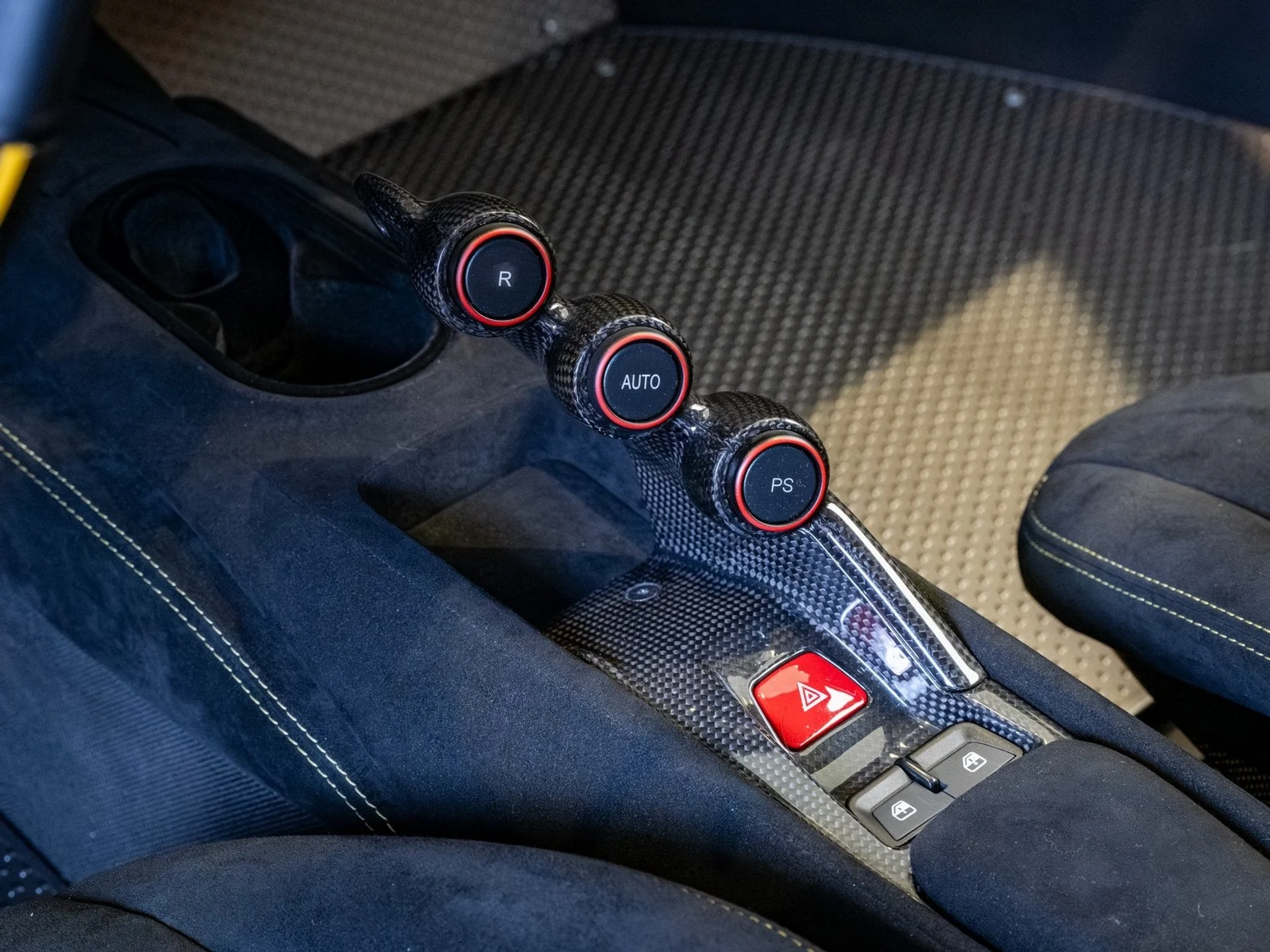 mph014_2242013688_15_eb6e178cf7