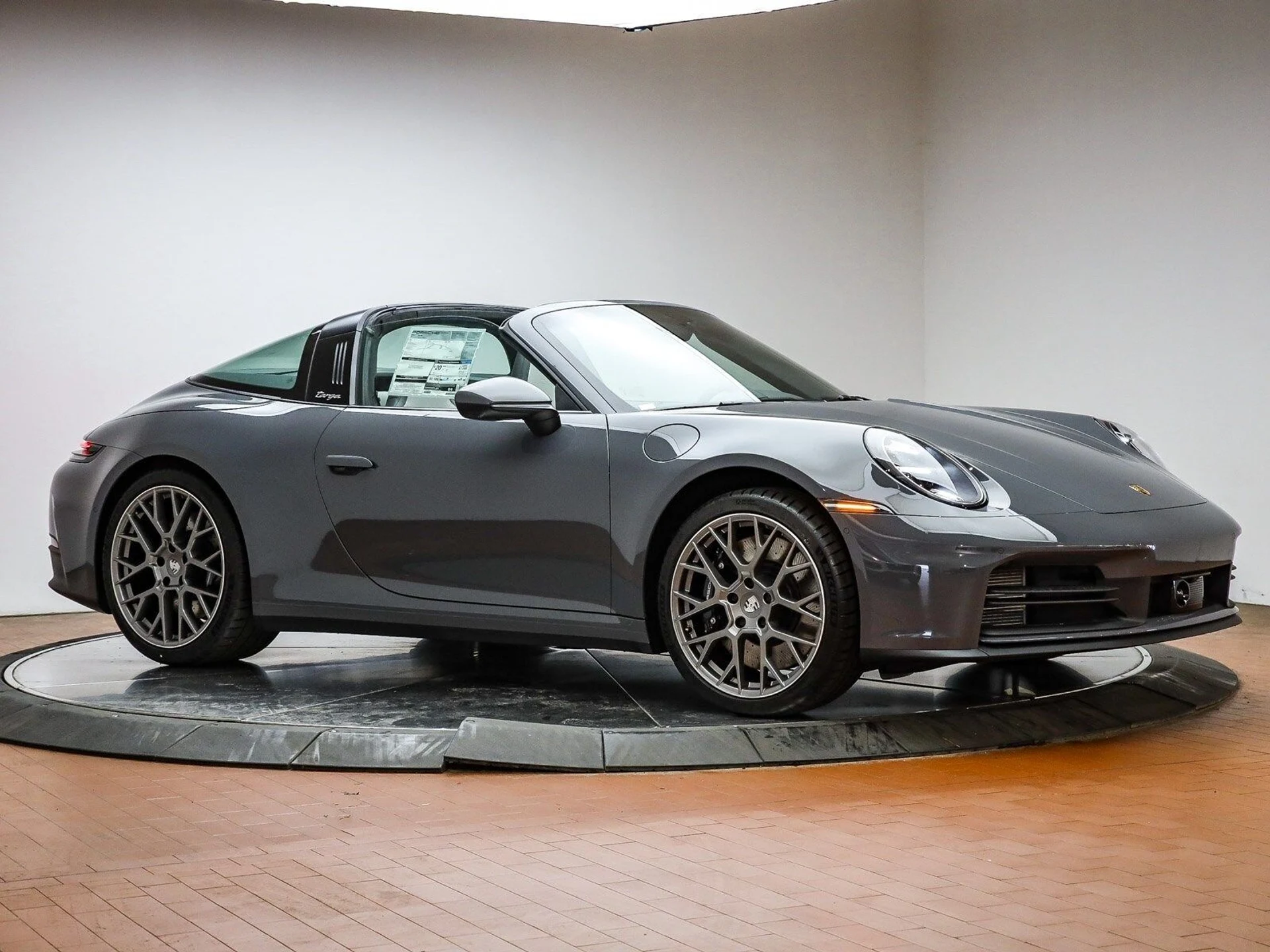 mph014_2249402345_9746304fc1bd32158eed794db2656950x_8b76f9fe24