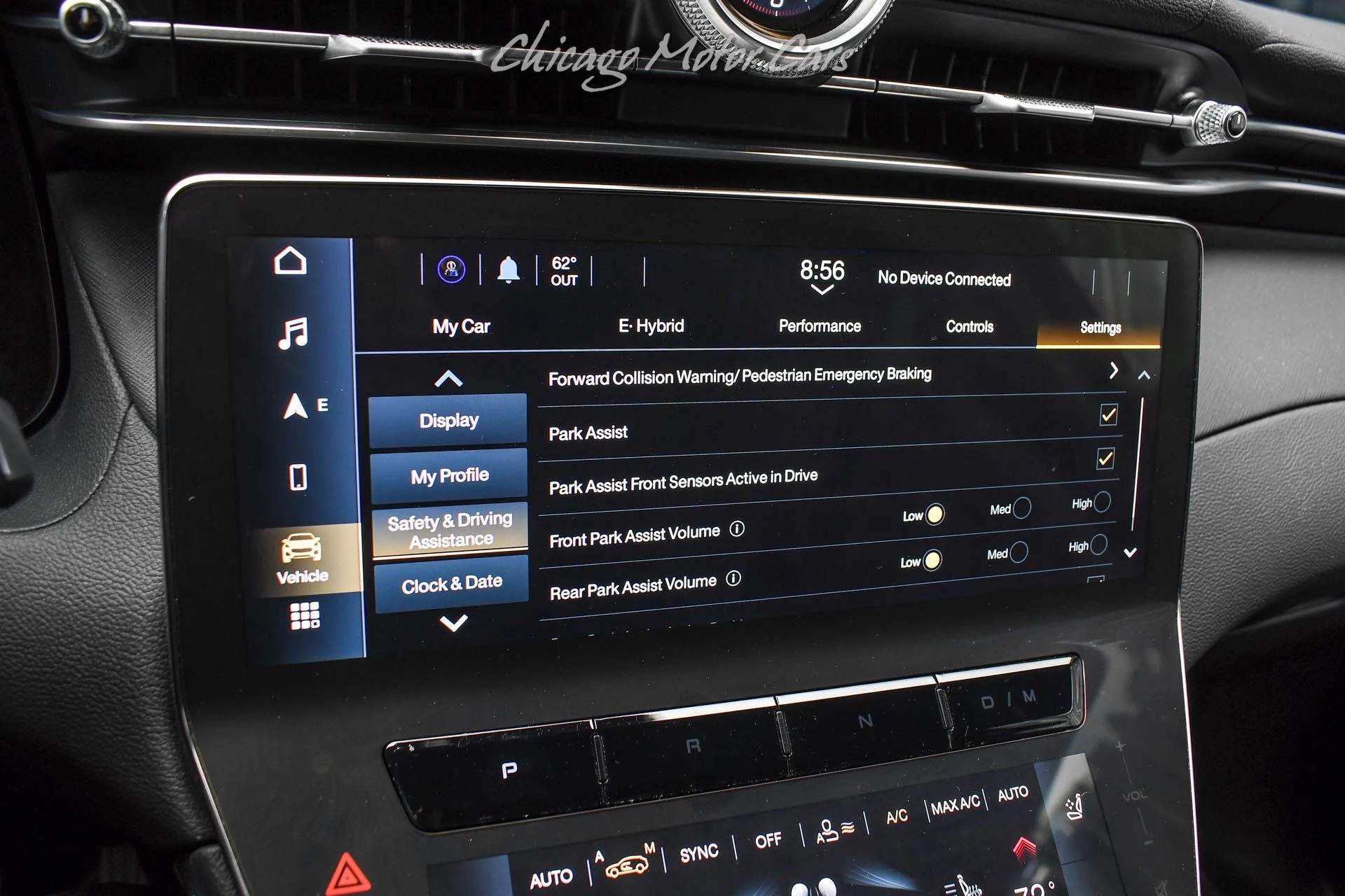 mph014_2253446572_13156_p15_l_652e72faa2