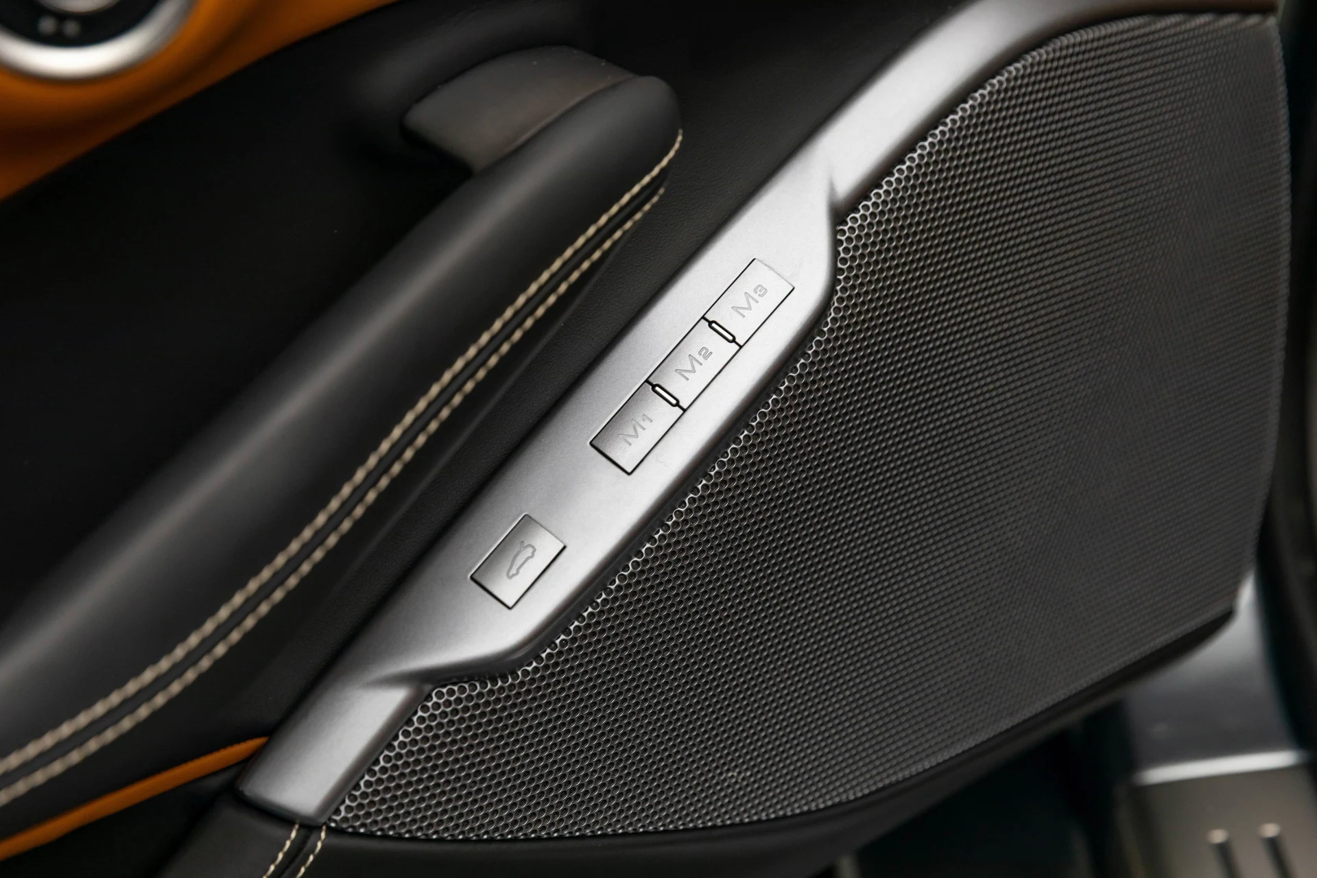 mph014_22549194_0827c9b54f9240e5a9ca5f6c0cb81329_ffa5b75eac