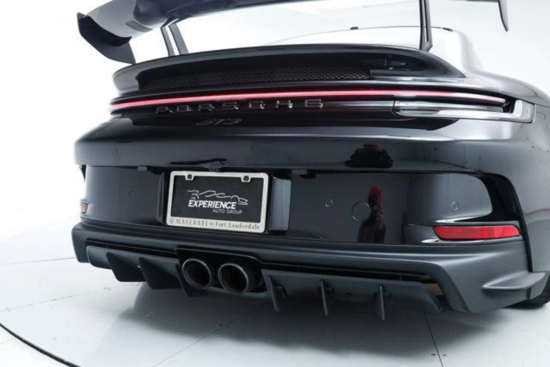 mph014_2257718280_QDD_Rk_F_Yq_FA_Rw_SN_Ma_Npcf_Fkt_Cm_M_1b86c985e7