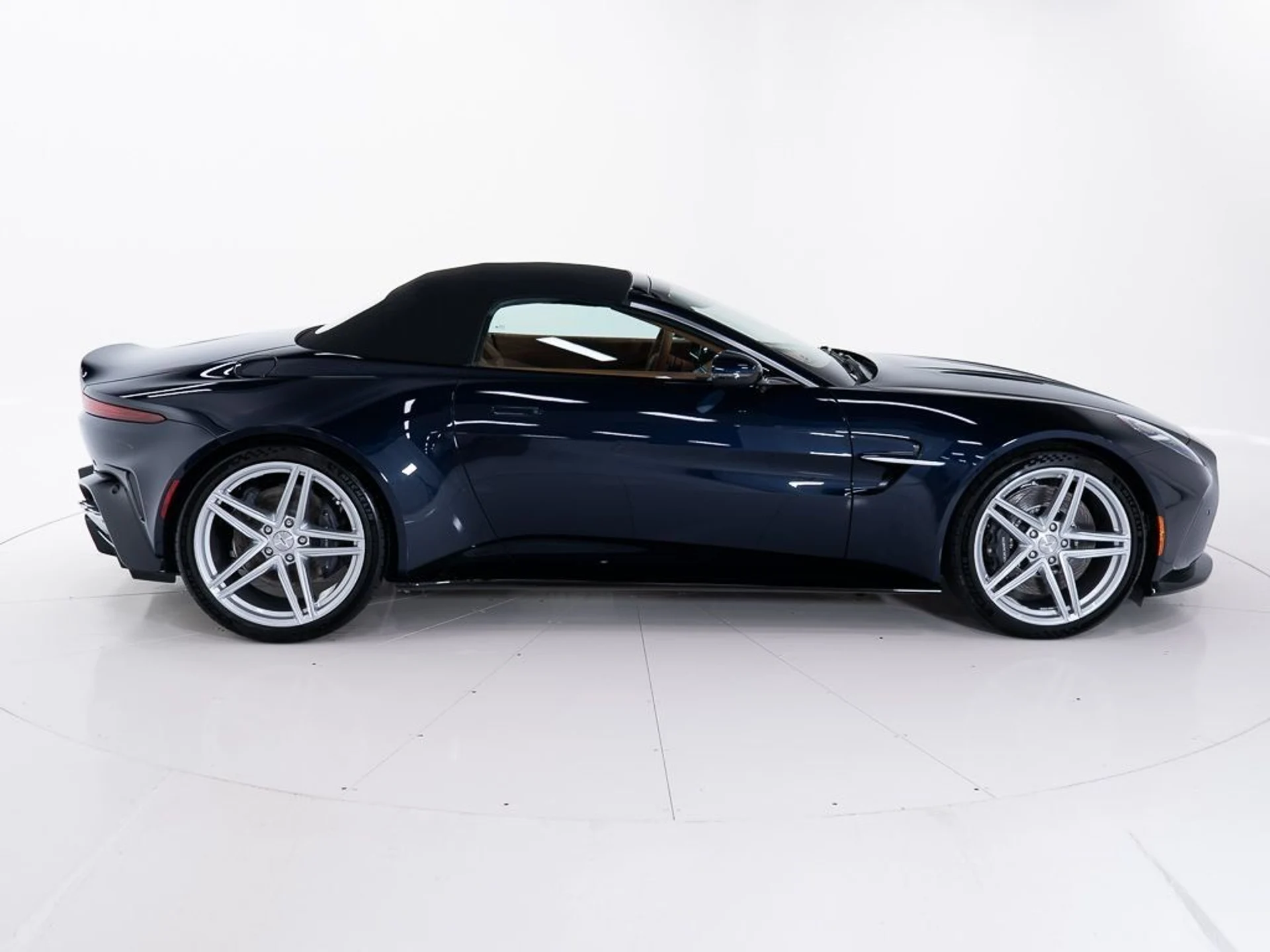 mph014_2258534096_50f5def55746aabd1ff3b5f730fada8d_bc3c73432d