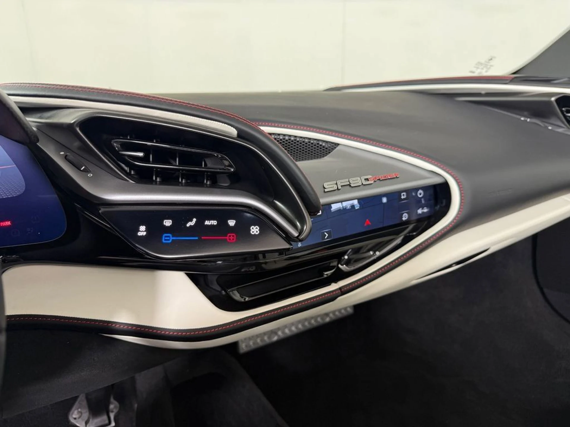 mph014_2258970285_a81aadee4213491dbb0e0cb18ecb48c3_358b826c79