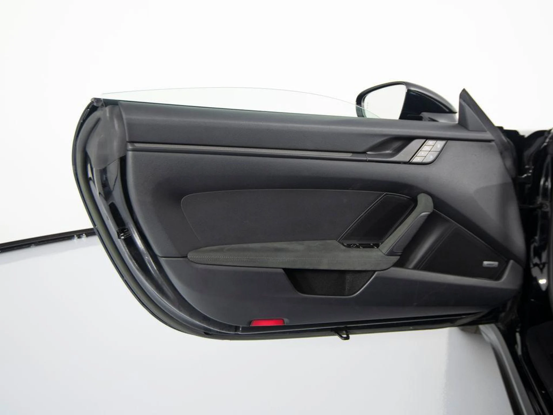 mph014_2260304715_Cby_El91_Zz_Rp_L_Agg_Qxvg_W_Ai_PS_7_Q_1ceb25ba19