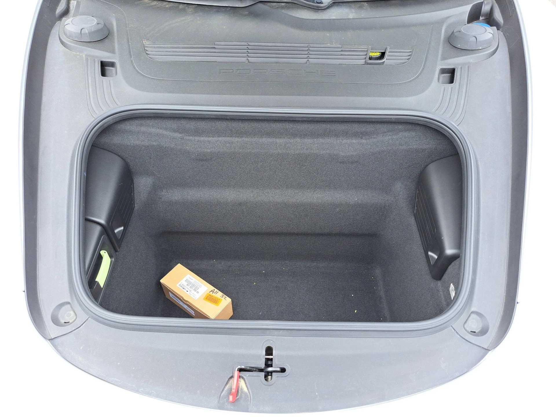 mph014_2260326636_9640b3d560784cfec1417592da1bd55bx_0561754306