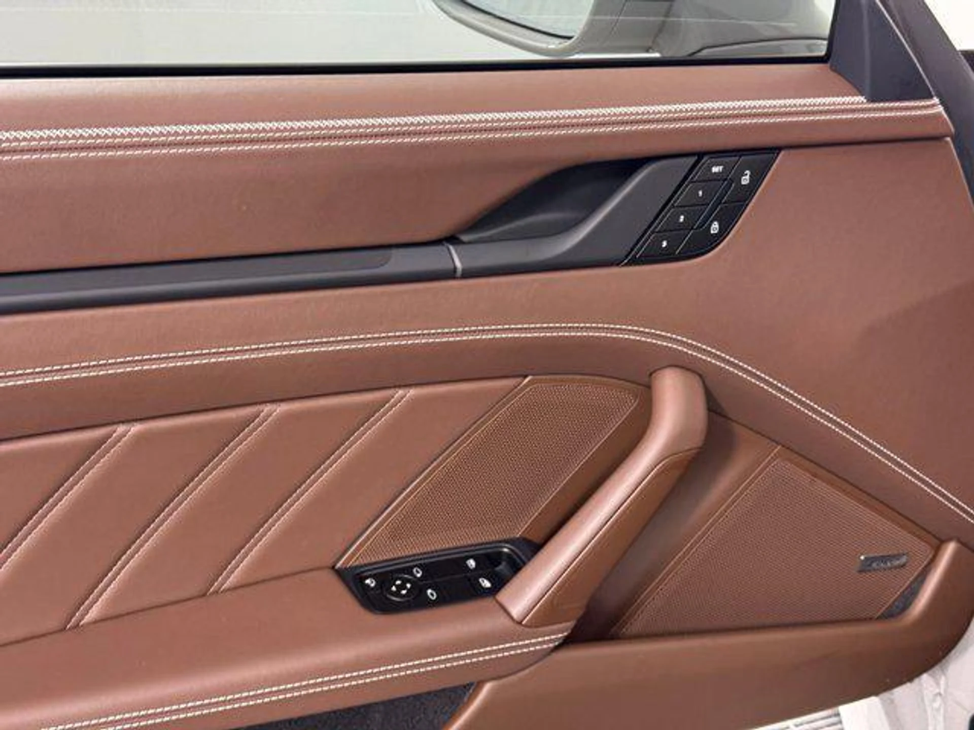 mph014_2275828552_G9_Kot_V_Wt_X_Xa_Iq_K_Ka_Zg_Zt_C1_Bse3_Y_276dfa02e1