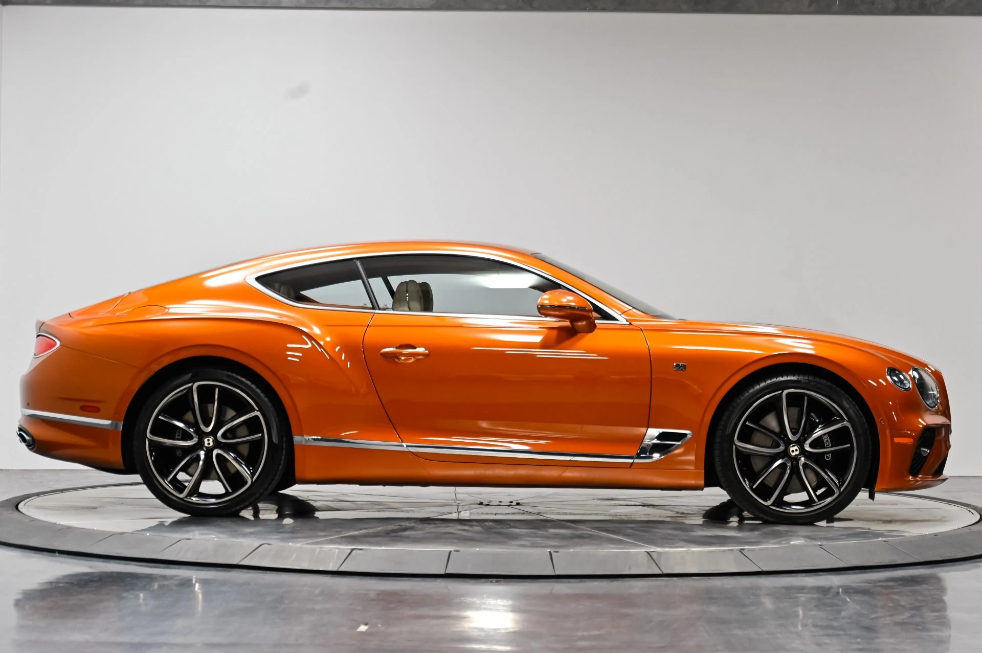 mph014_2276618669_Used_2020_Bentley_Continental_GT_V8_1788402769_f5d34893c3