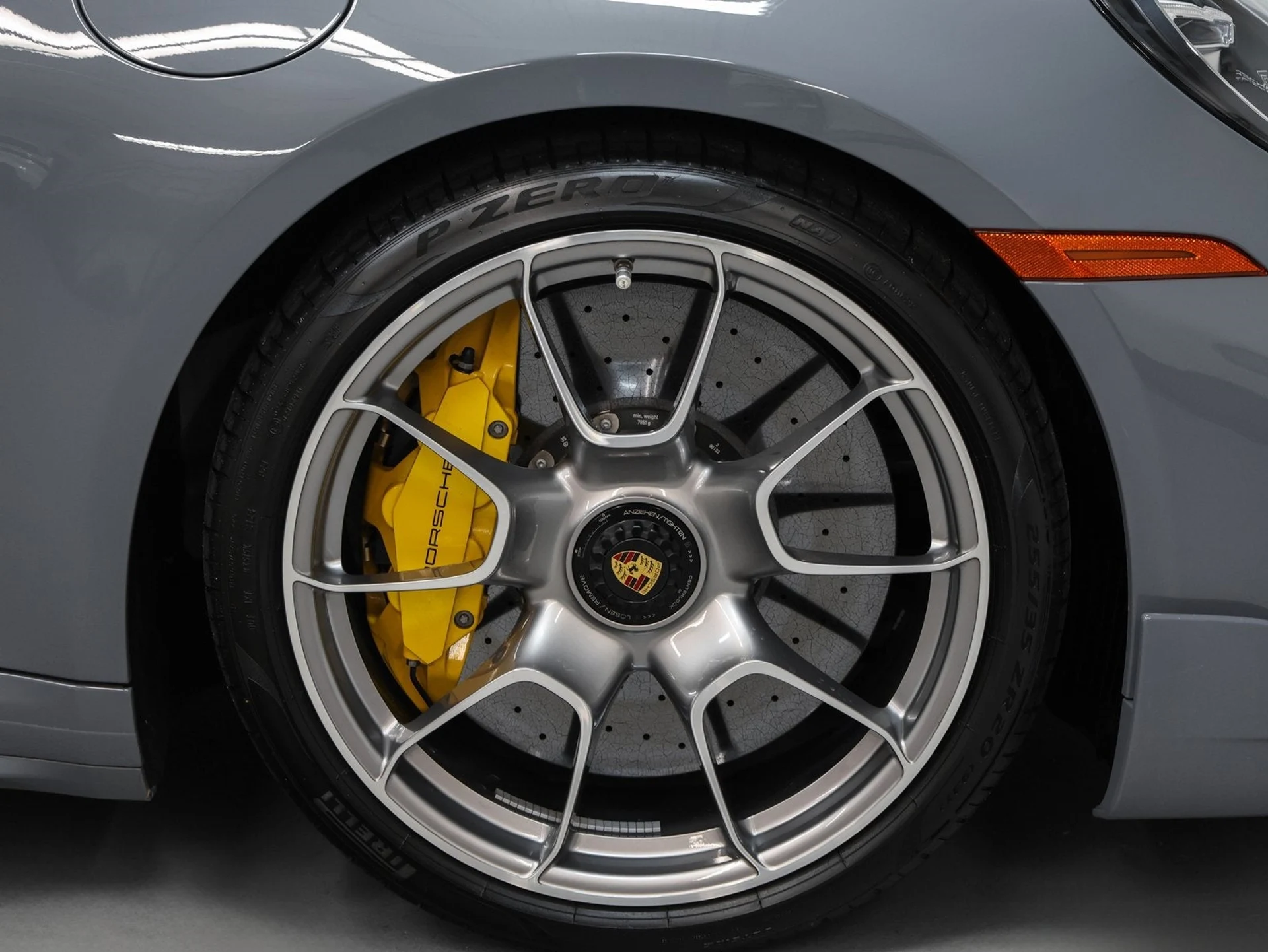 mph014_2282900765_15_c233e98c4e