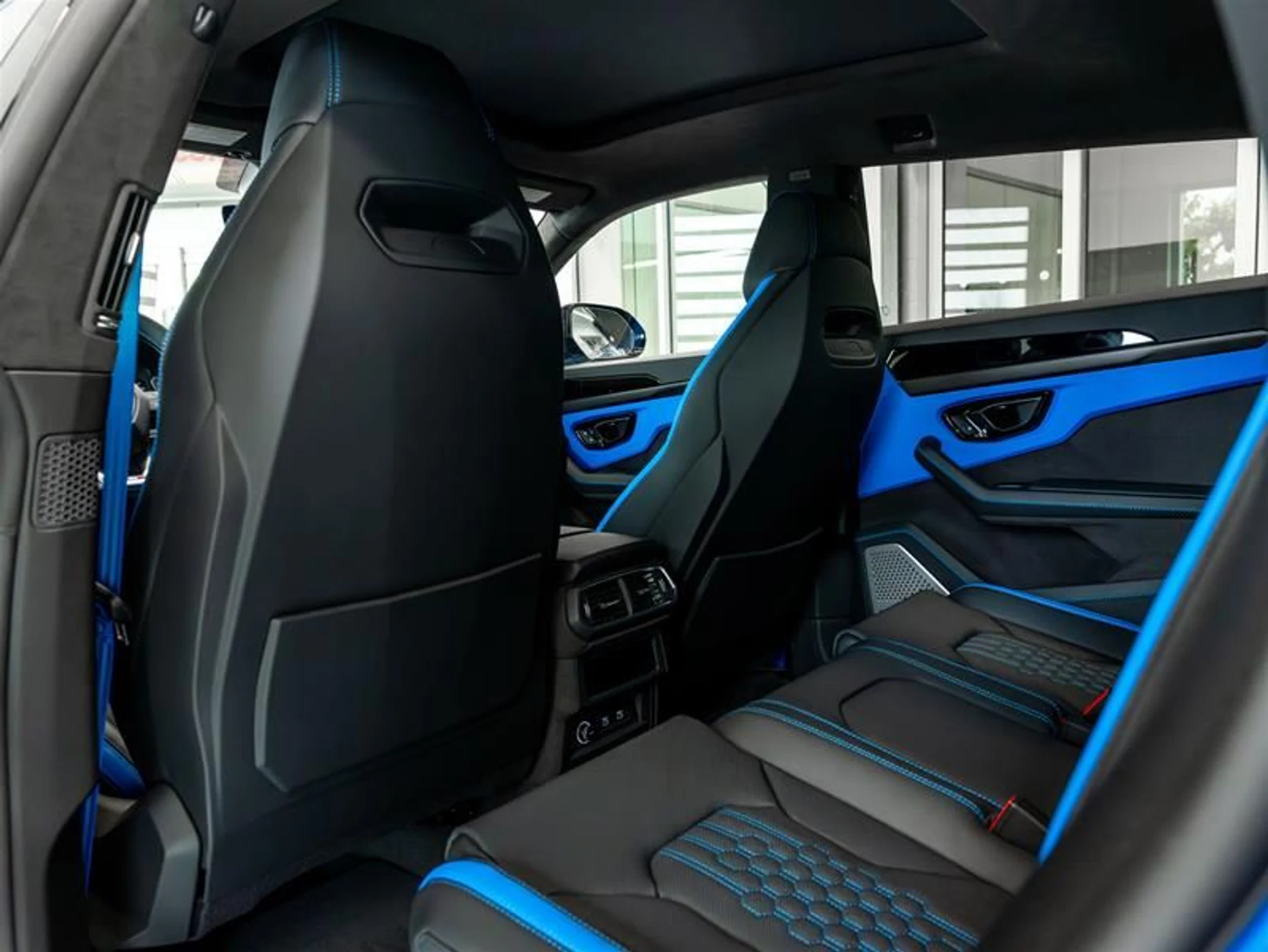 mph014_2285514053_ovwloqik_2179c33584