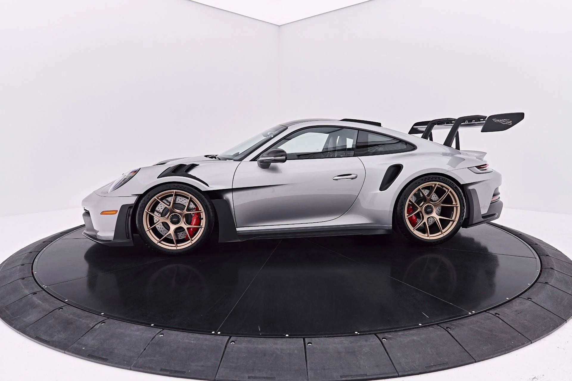mph014_2295057728_Used_2025_Porsche_911_GT_3_RS_1785790989_c5a949f667