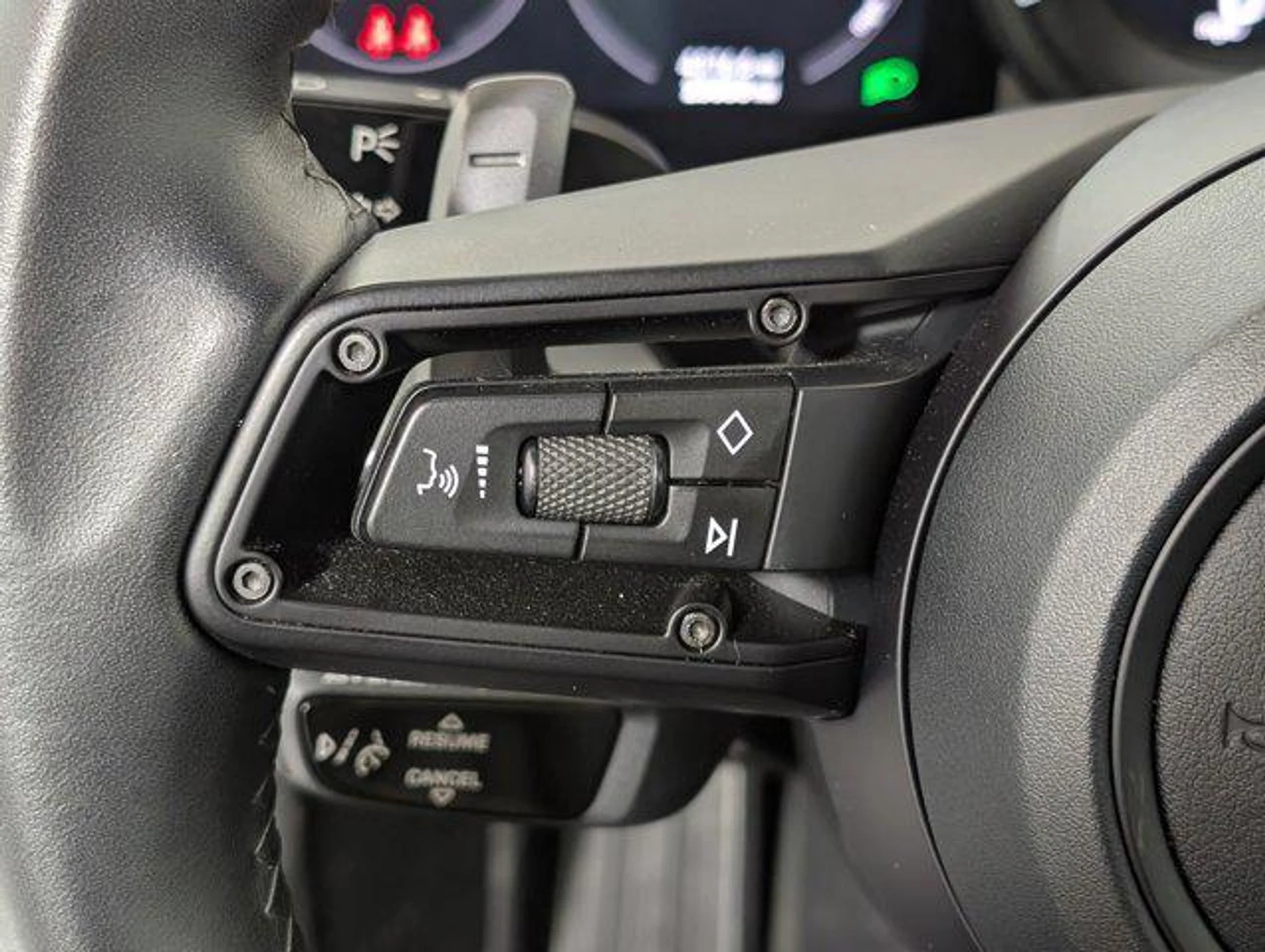 mph014_2295232695_7j_U_Kc_H_Cj_Bn_DQZ_ft_F_Bem_A8t_Oc_8_740a5bf314