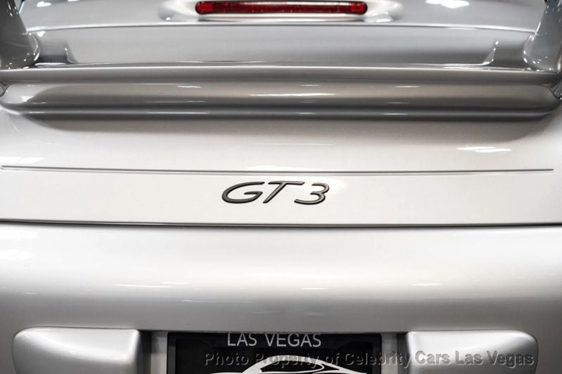 mph014_2296482700_used_2004_porsche_911_gt36speedmanual_9707_22790997_15_800_694e566f4a