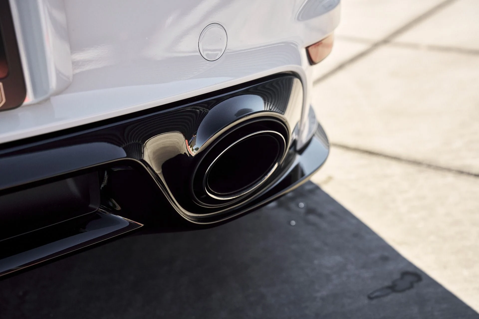 mph014_2300686599_Used_2021_Porsche_911_Turbo_S_1765592907_9280bca676