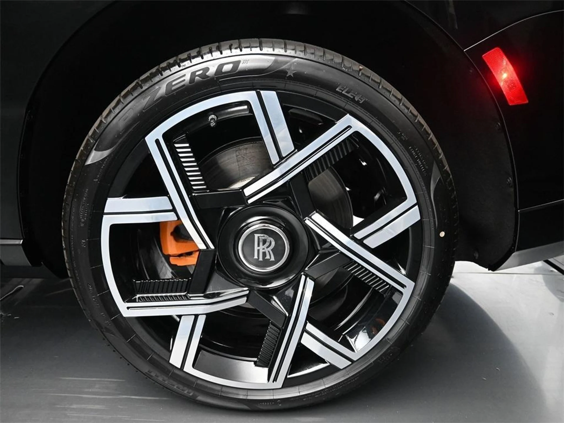 mph014_2301948152_q_Gq_Abvf_Lj_H_Mtt_Om_ne_8_UY_C8_2056df1333