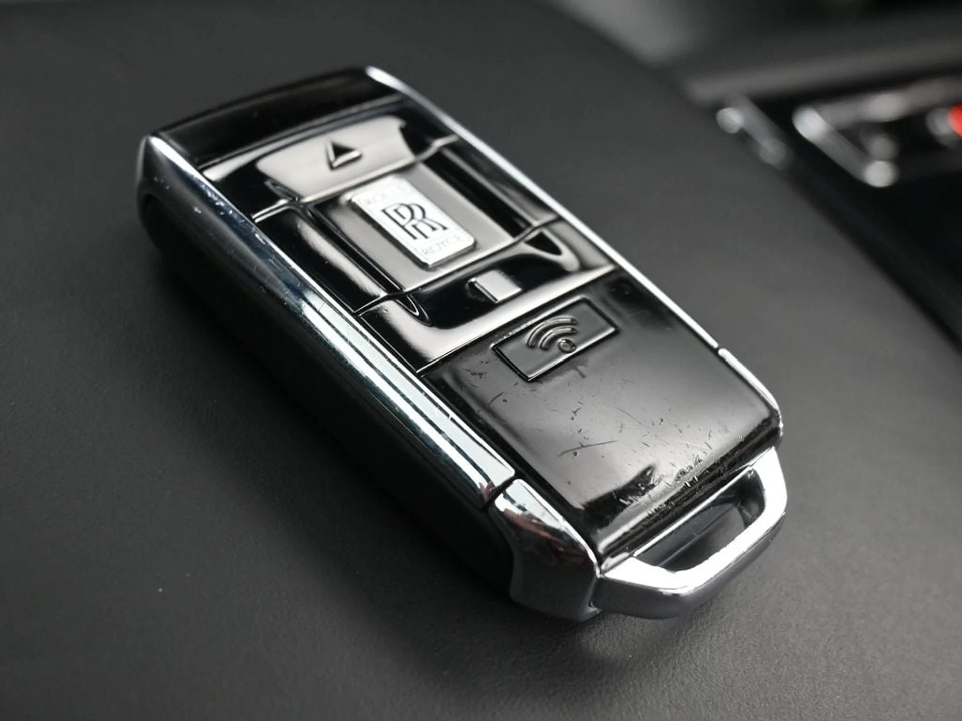 mph014_2304237188_fc7e4e64ed867e33da150a6099f7c4b9x_bb389460c6