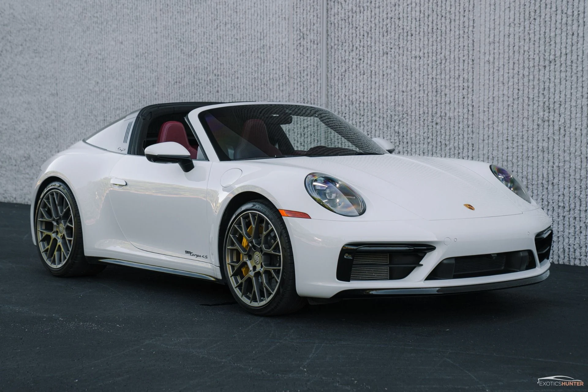 mph014_2304780602_Used_2022_Porsche_911_Targa_4_S_w_187_K_MSRP_CC_Bs_Premium_Package_1753913032_2d982a7415