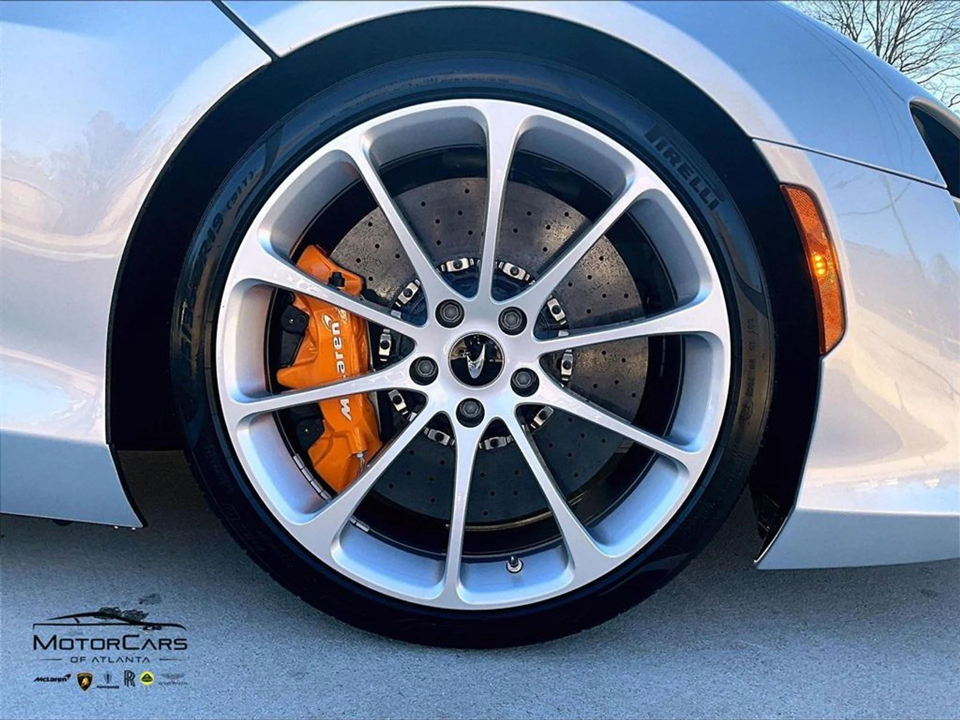 mph014_2307306904_x3p7_Z18j_Lxb_o4e_Qhvo_Wx1s5_Zjo_18f7efae6b