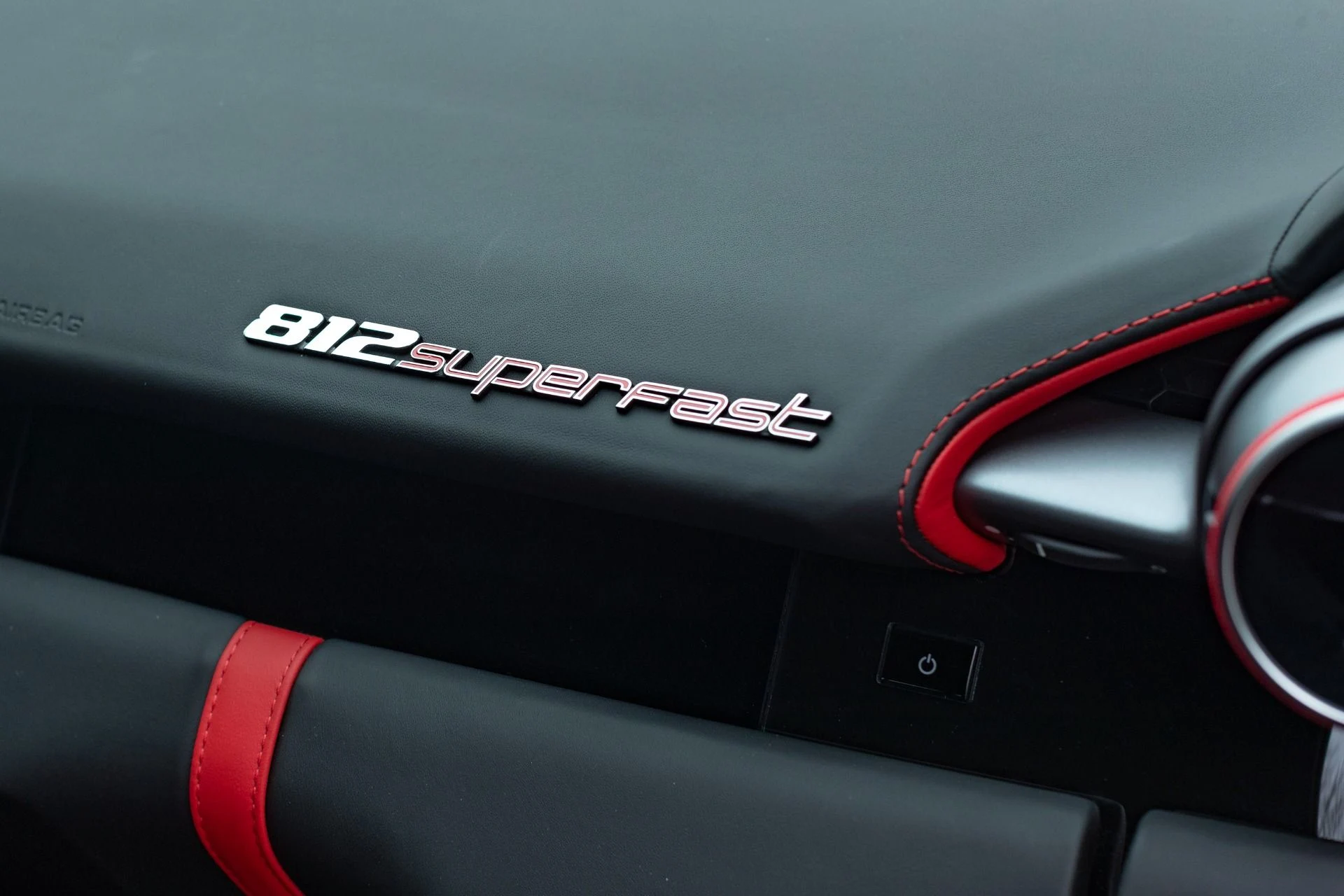 mph014_2318737182_Used_2020_Ferrari_812_Superfast_1765217828_9900b0bc8f