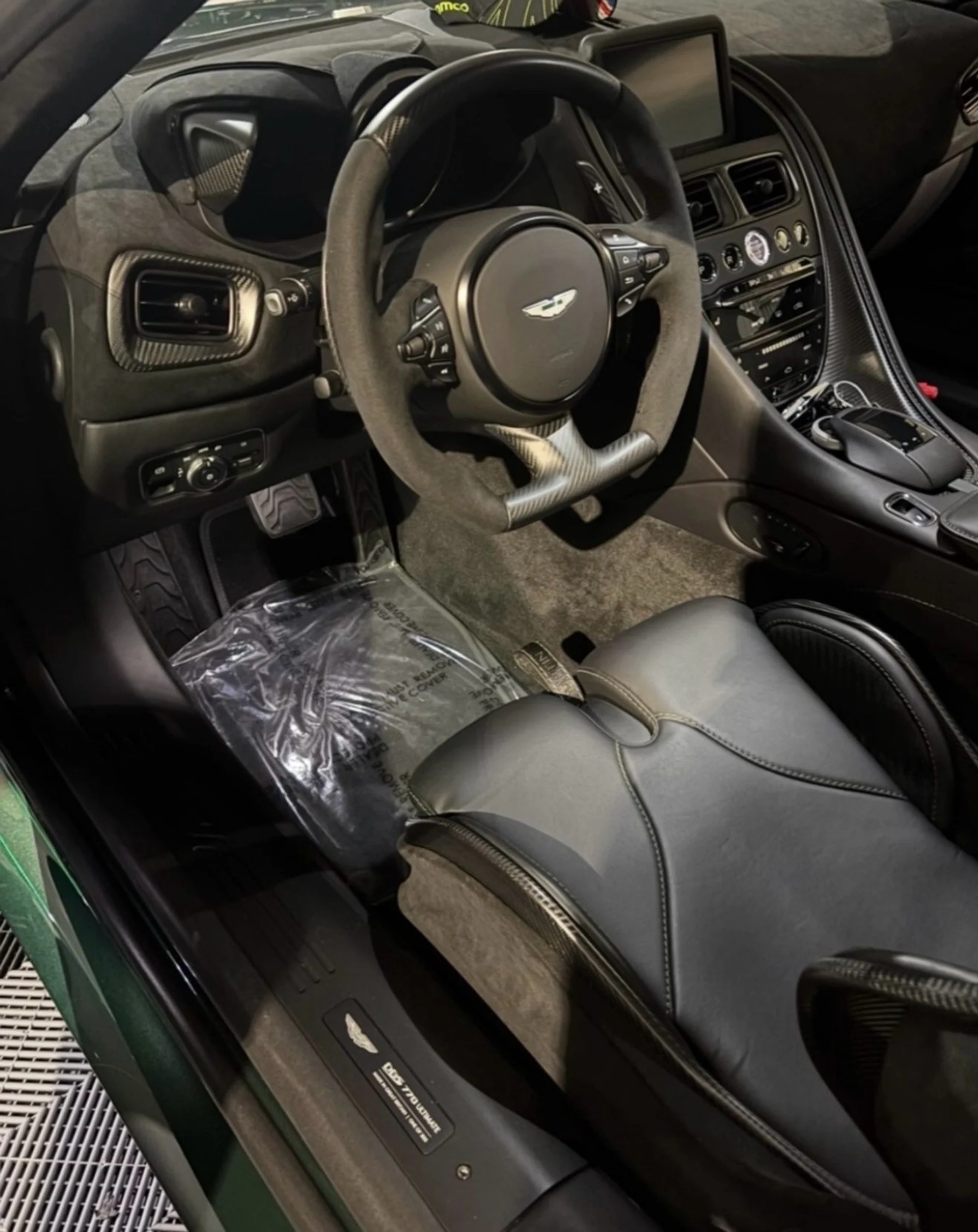 mph014_2319872413_Used_2023_Aston_Martin_DBS_770_Ultimate_1760395238_e45c9888bc