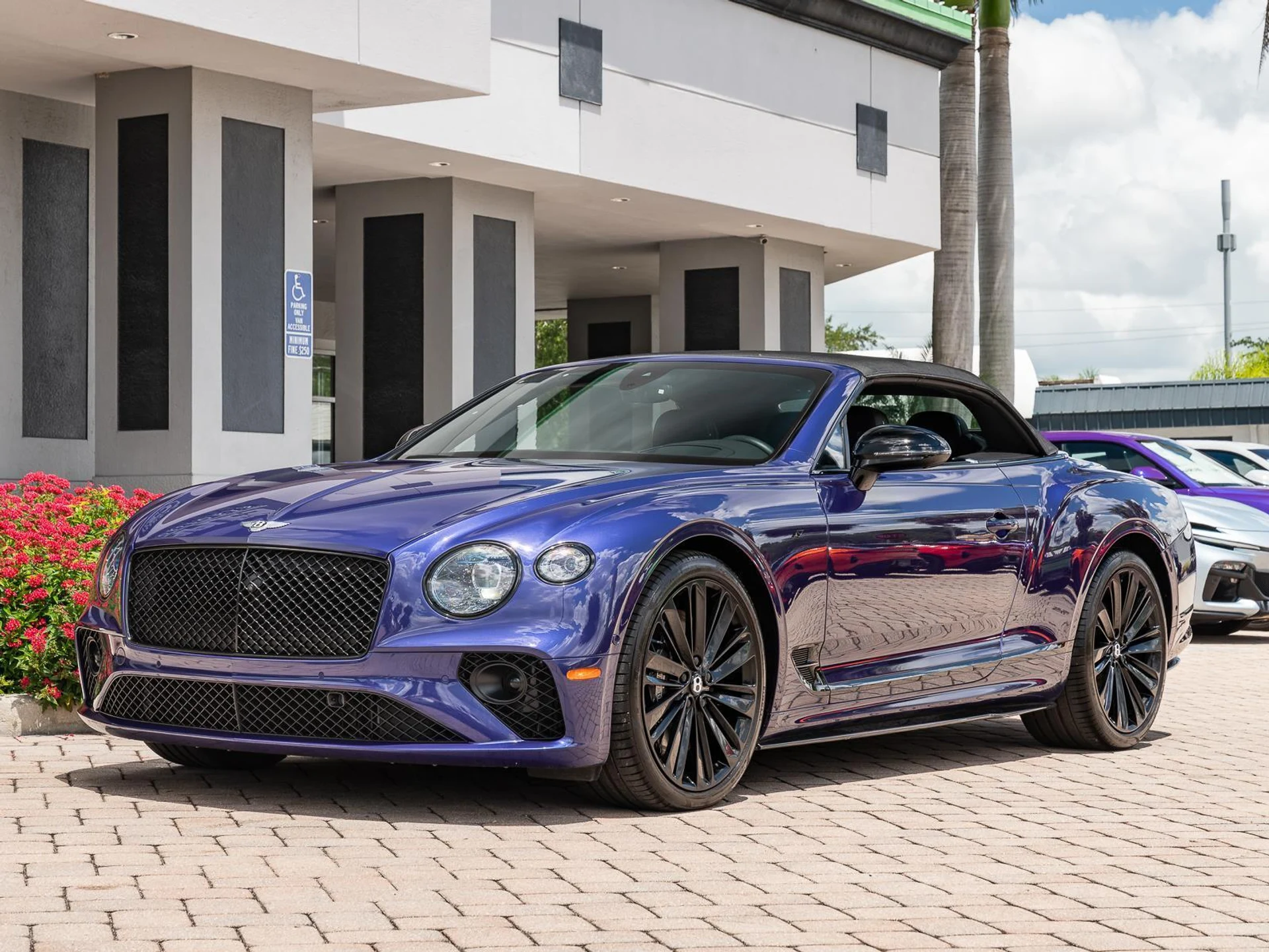 mph014_2326205325_Used_2023_Bentley_Continental_GTC_V8_1779224572_1ab2b2c335