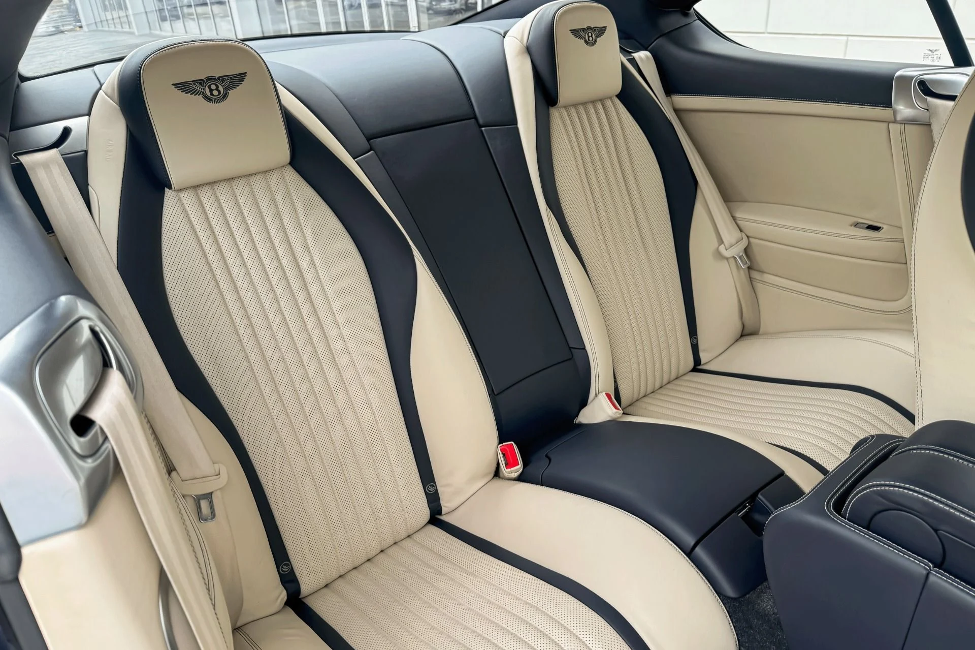 mph014_2329232020_Used_2017_Bentley_Continental_GT_V8_Base_1747218591_7519db5608