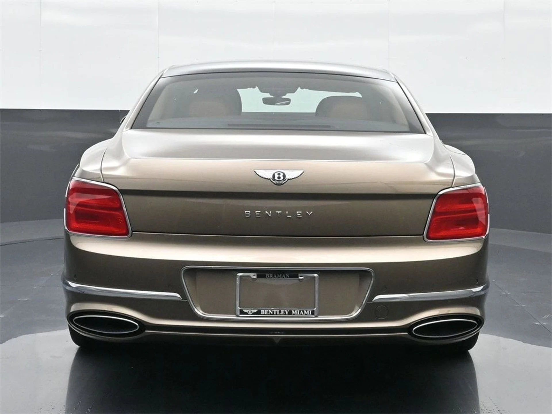 mph014_2332497279_5b6e4db21630d20d619cfbc0b8eebd6ex_7e6cfa0fa7