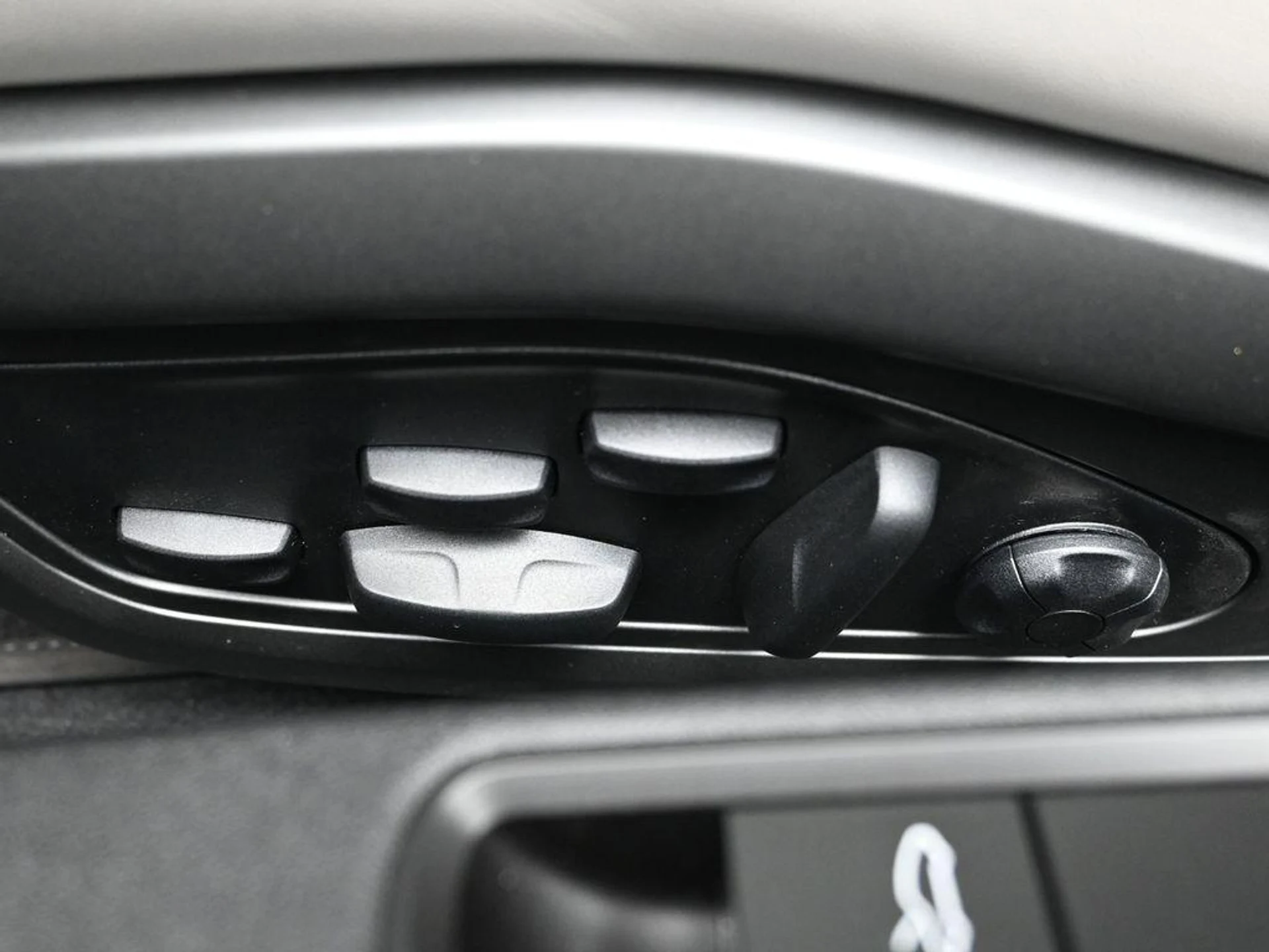 mph014_2333643284_vs_AA_8ke_G02_NL_Btc_Ag3p5g_Wl_Xyc_bc12a4374e