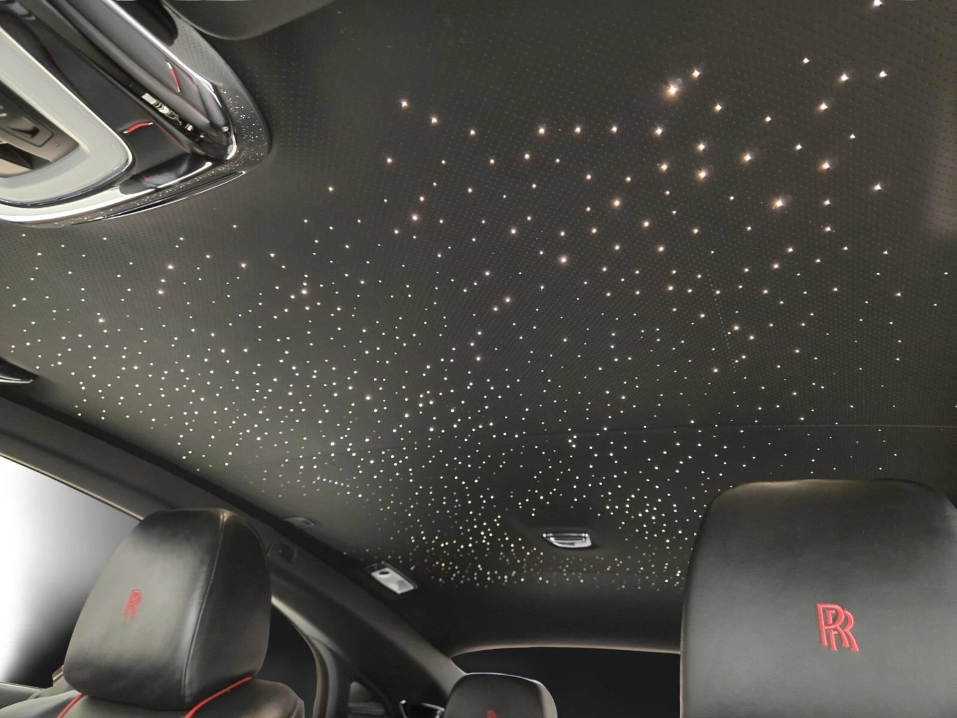 mph014_2340948289_Used_2021_Rolls_Royce_Wraith_1777354968_1527d7e71e